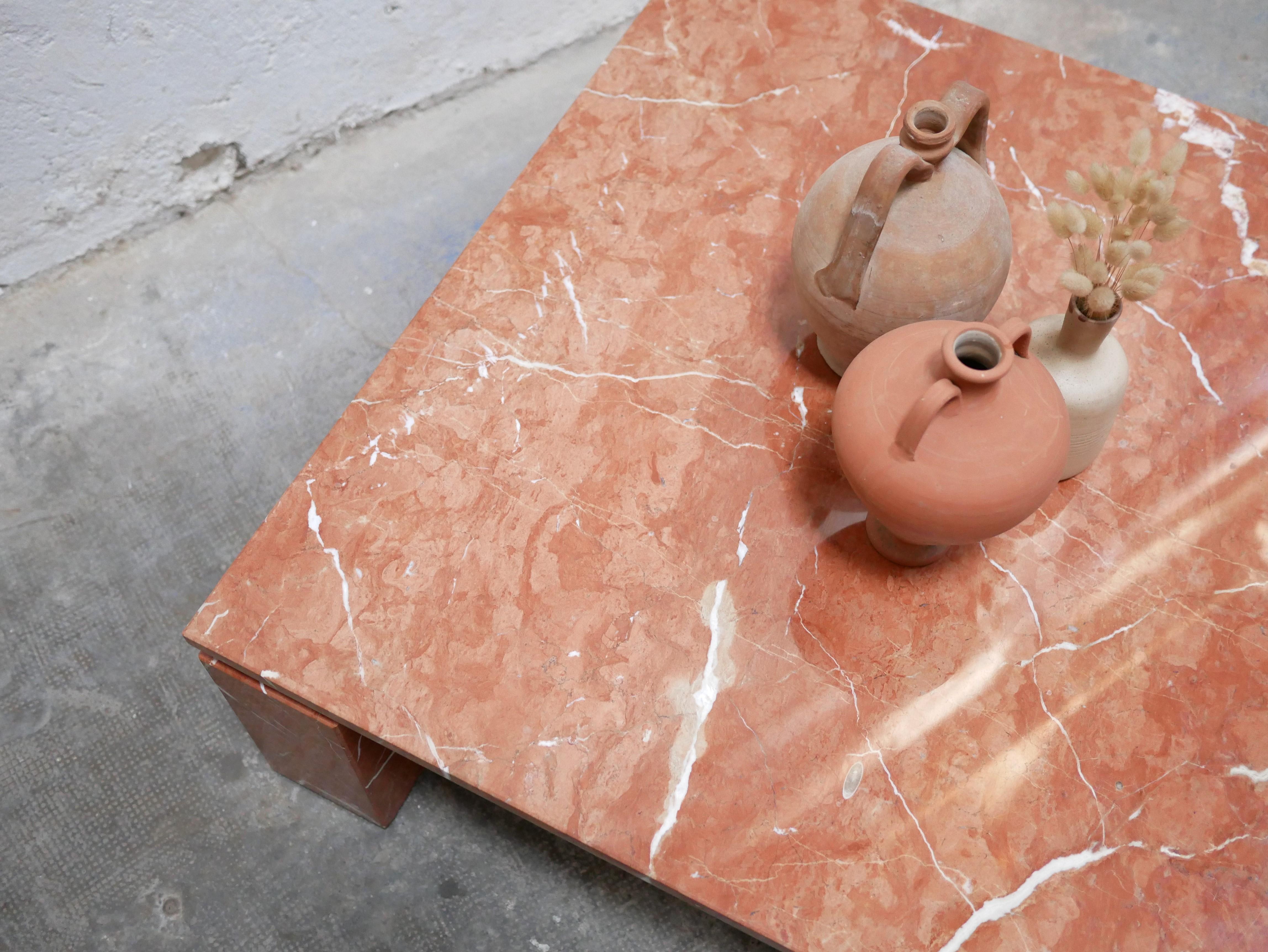 Vintage red marble coffee table For Sale 3
