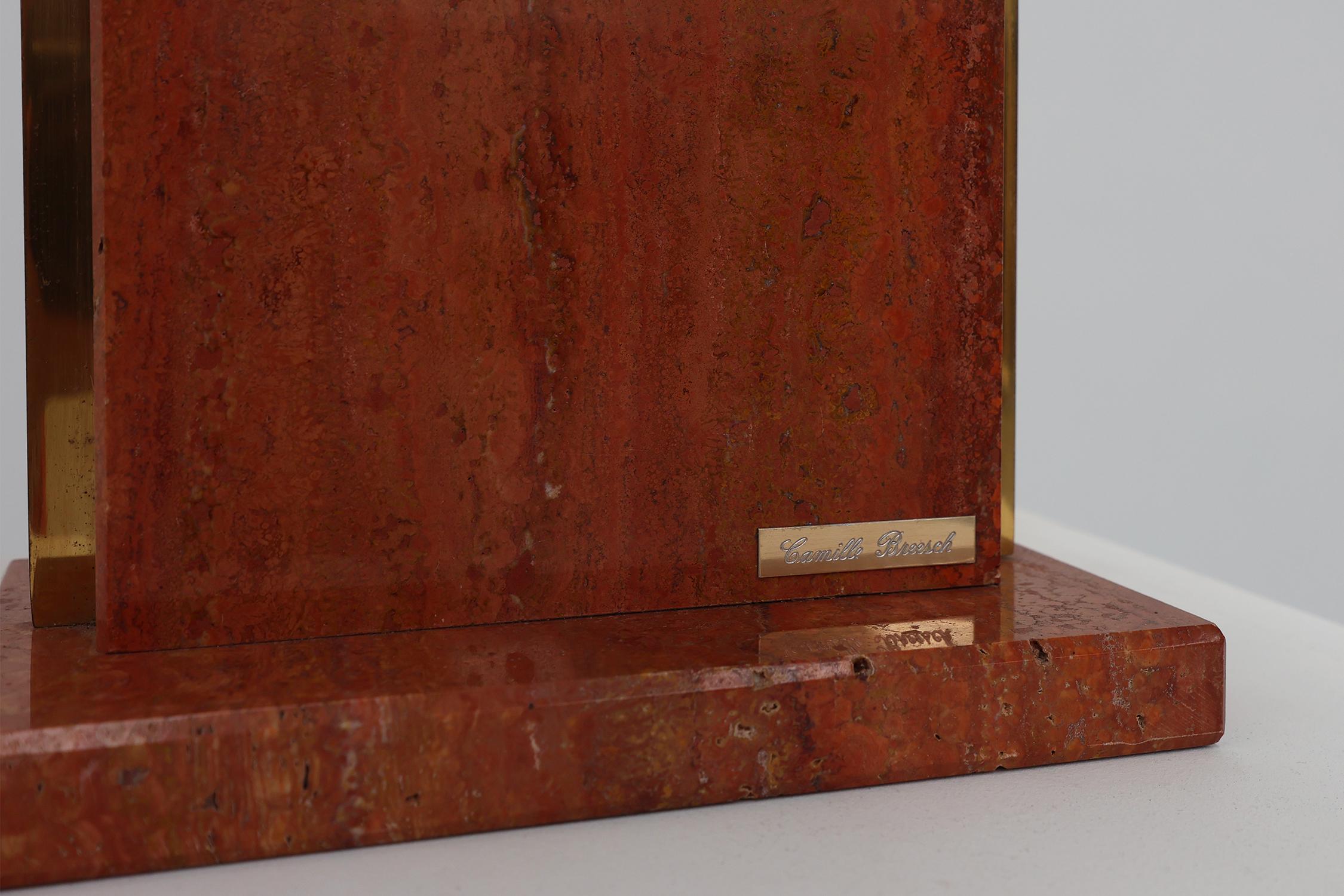 Lámpara de sobremesa vintage de mármol rojo de Camille Breesch en estilo regencia de Hollywood Latón en venta