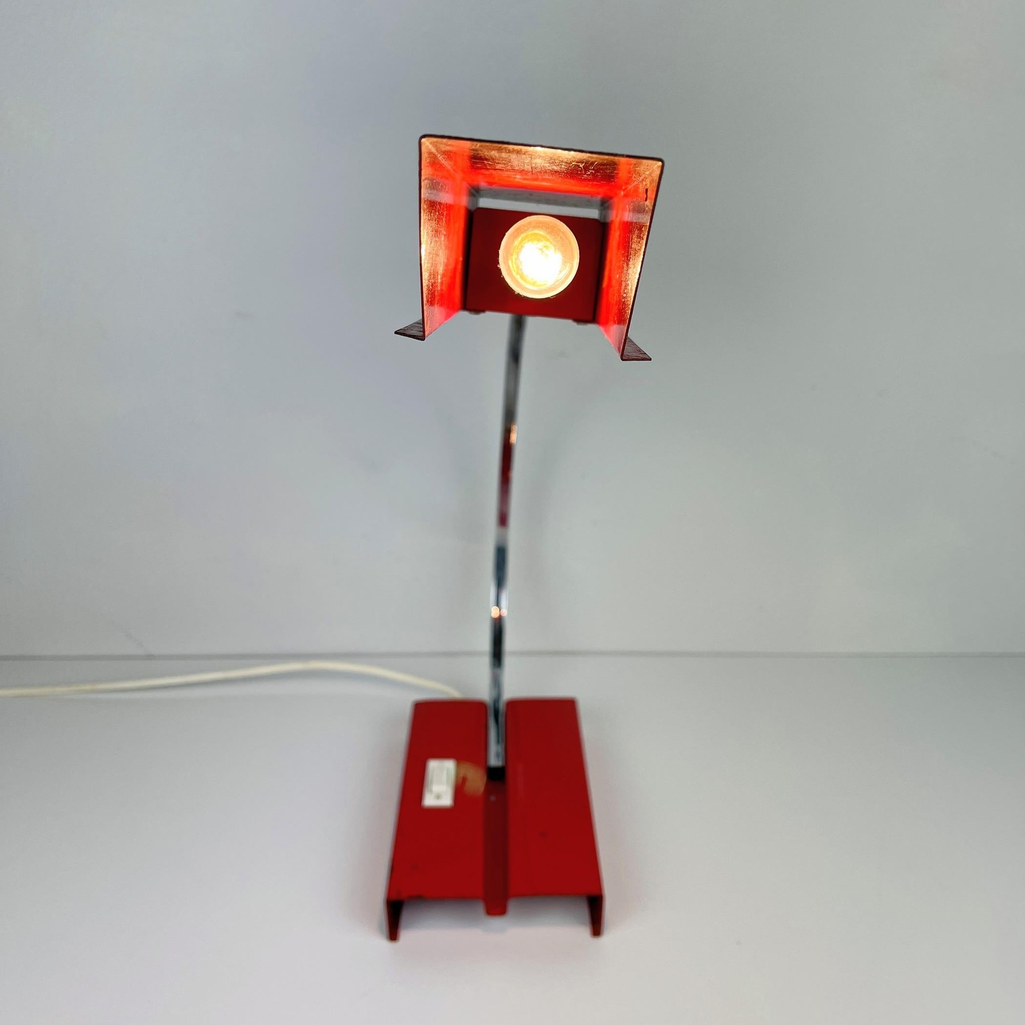 Vintage Red Metal Desk Lamp. Yugoslavia 1970s In Good Condition For Sale In Miklavž Pri Taboru, SI