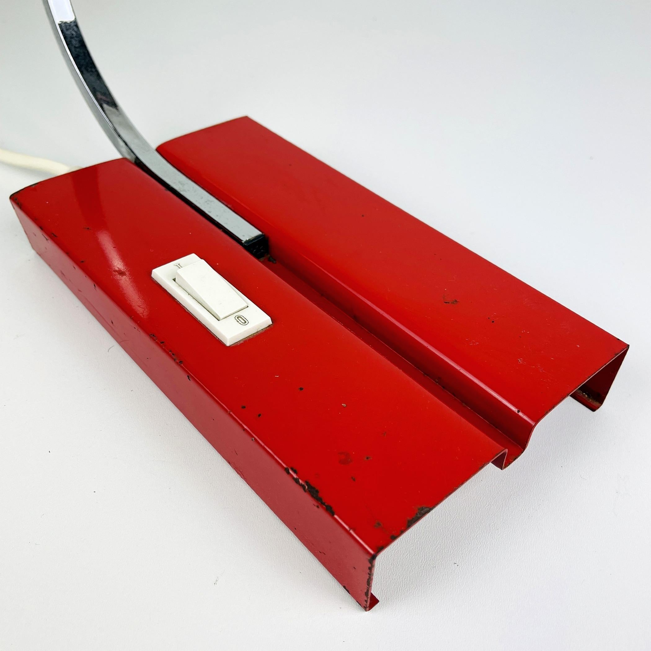 Vintage Red Metal Desk Lamp. Yugoslavia 1970s For Sale 1