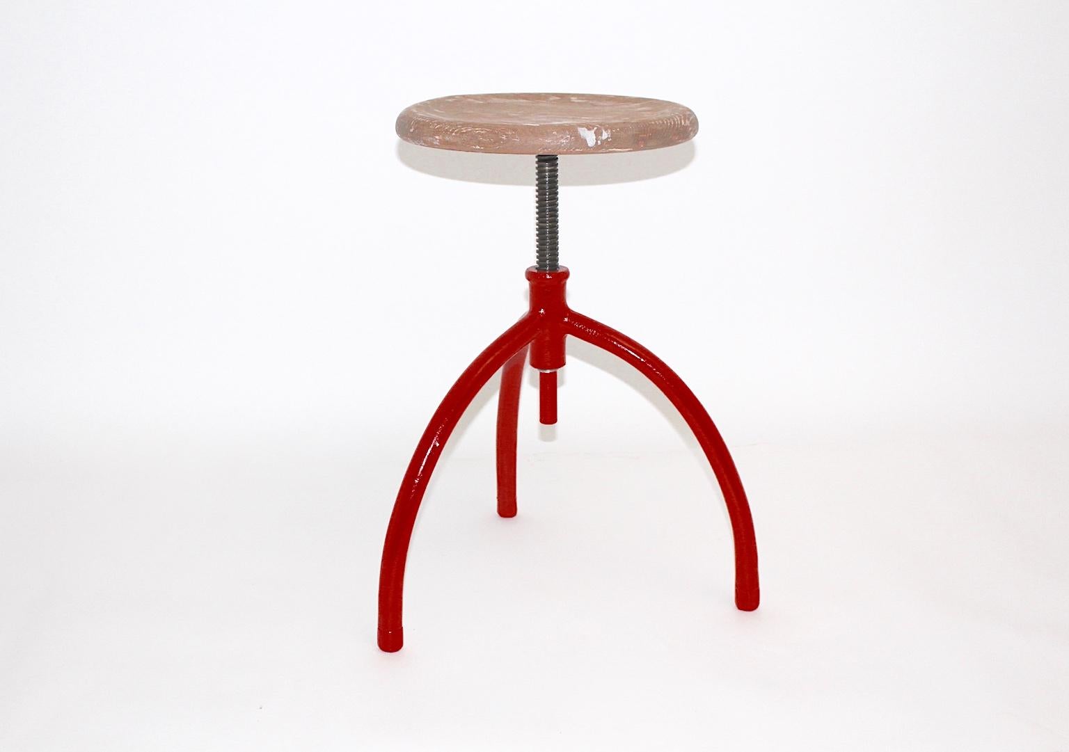 Vintage Red Metal Swiveling Stool by Margarete Schuette-Lihotzky, 1920s In Good Condition For Sale In Vienna, AT