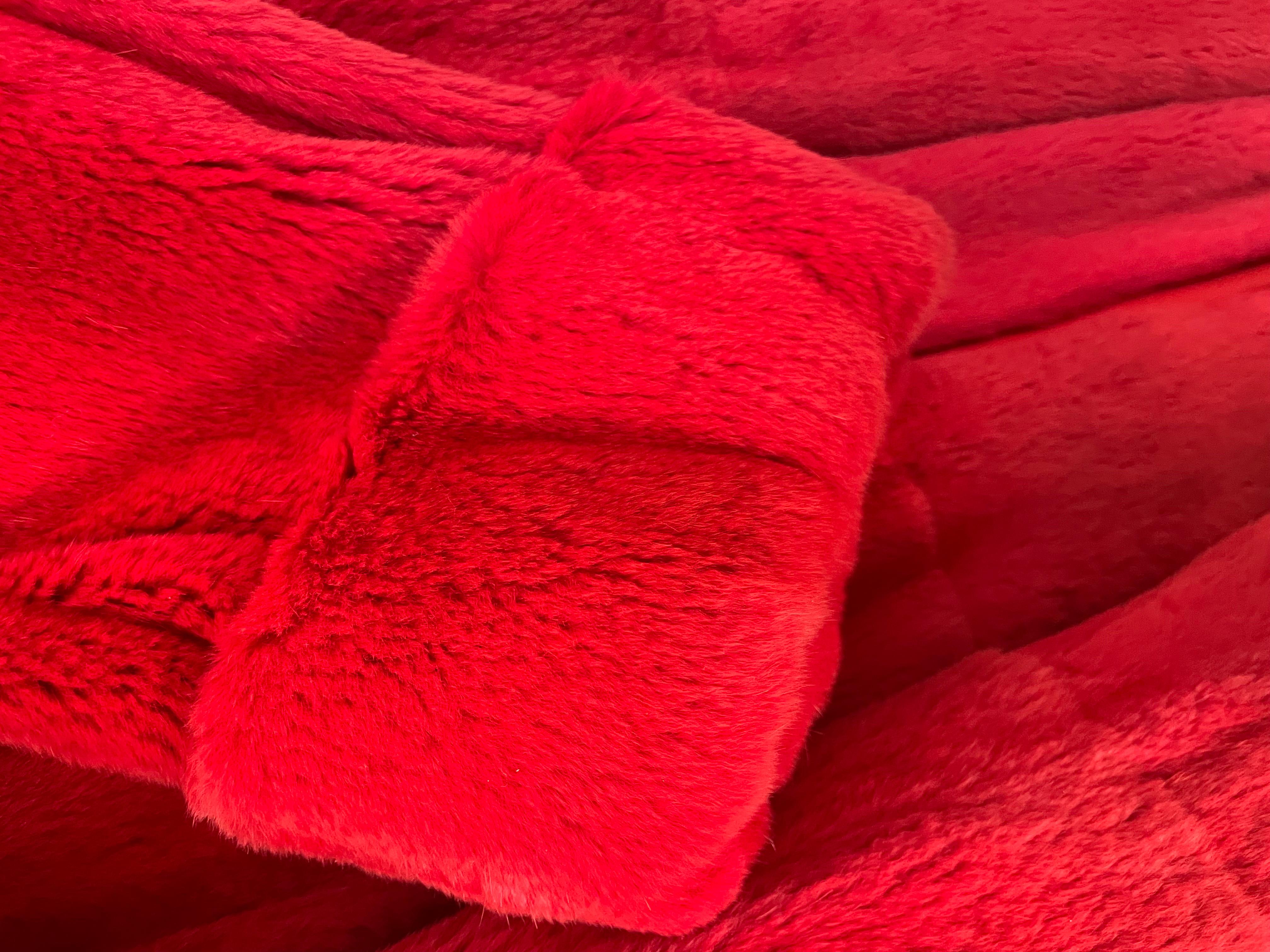 Manteau vintage long en fourrure de vison rouge, pleine longueur en vente 4