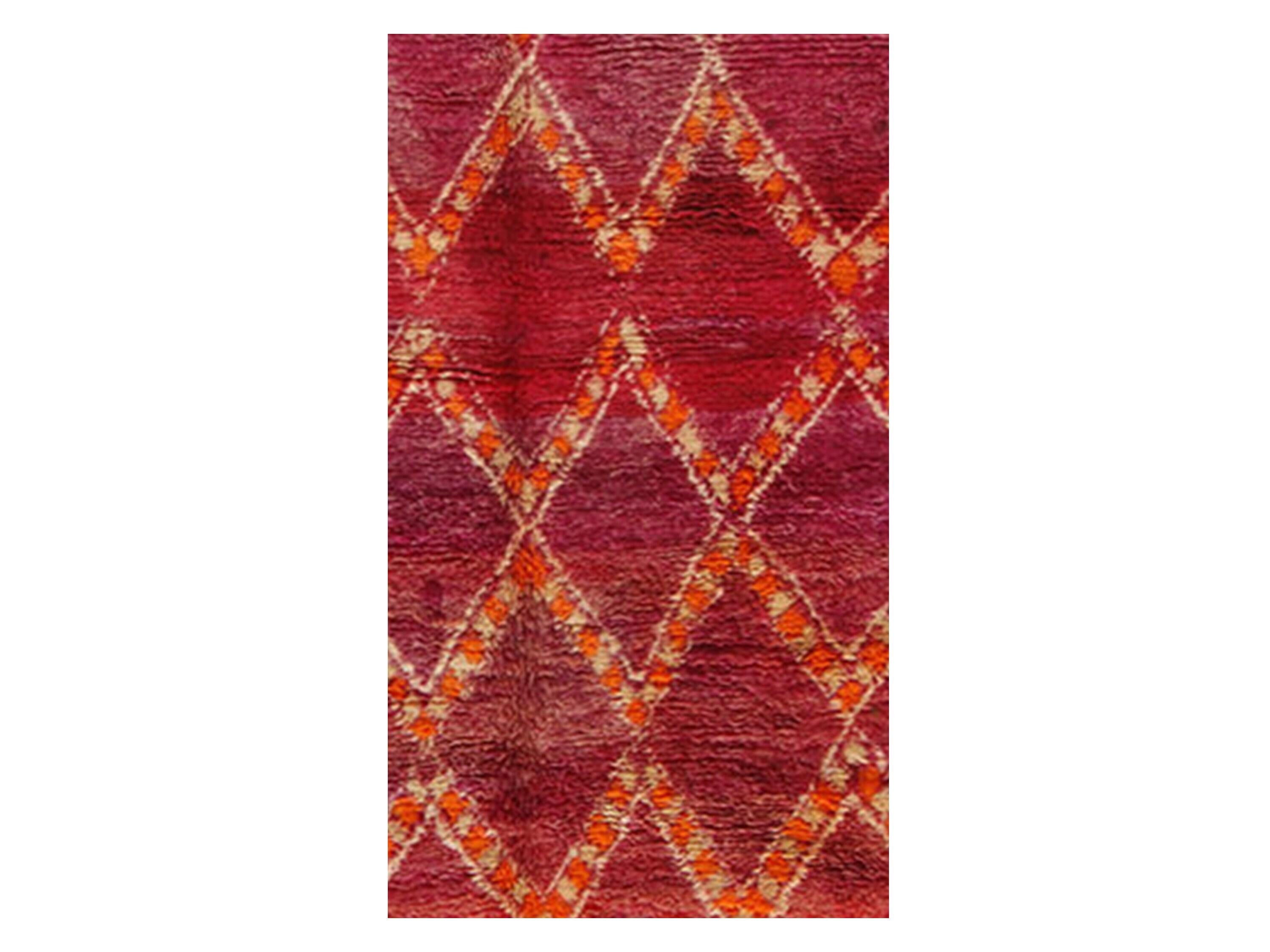 Late 20th Century Vintage Red Moroccan Berber Rug, Aksil For Sale