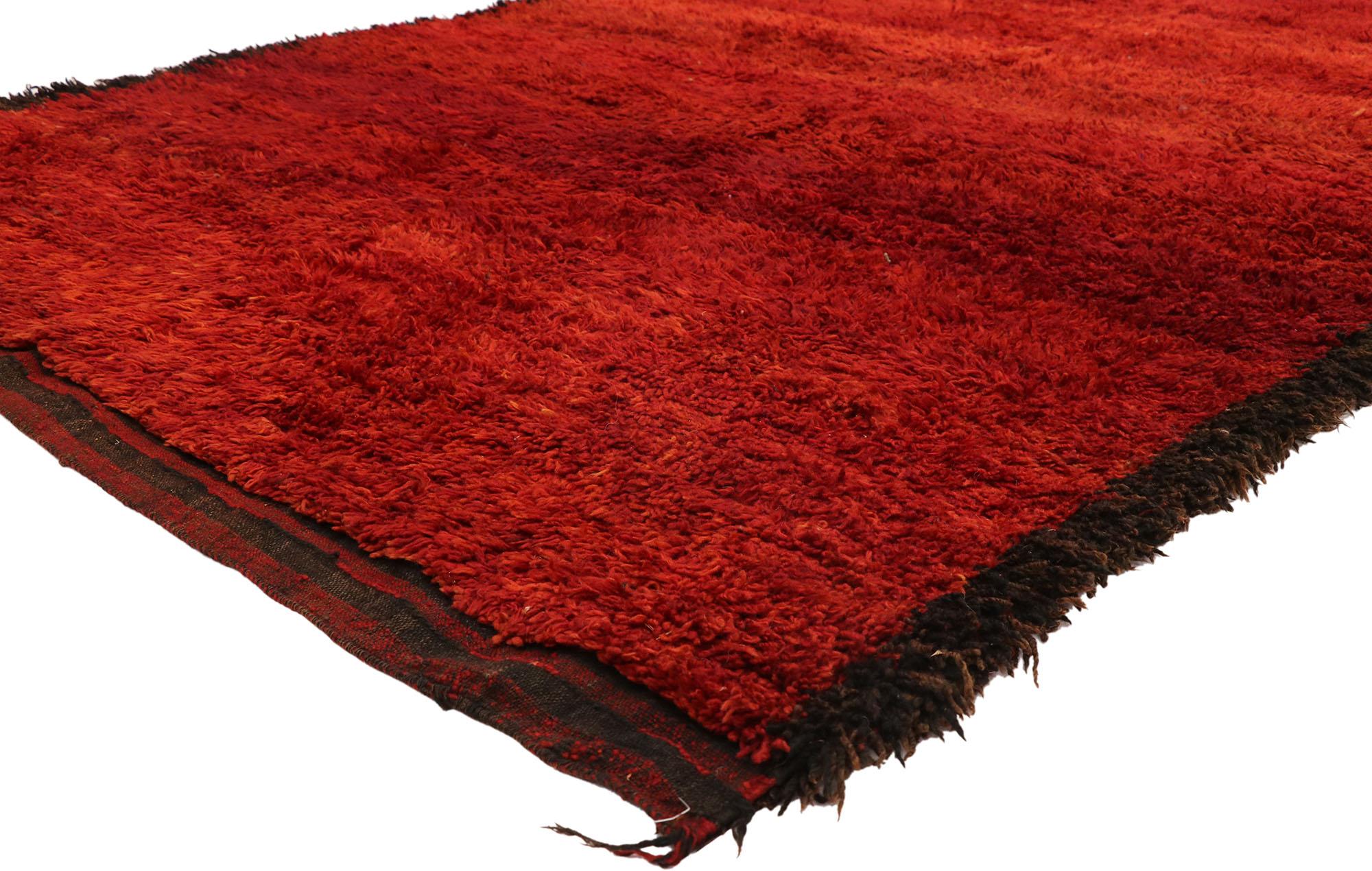 21015, vintage red Moroccan rug, Berber shag rug with Retro modern style. This hand knotted wool vintage red Moroccan rug emanates function and versatility while staying true to the authentic spirit of Berber tribe culture. Featuring a luminous