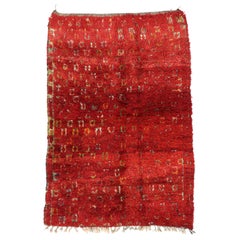 Tapis marocain rouge vintage avec style expressionniste inspiré par Robert Delaunay