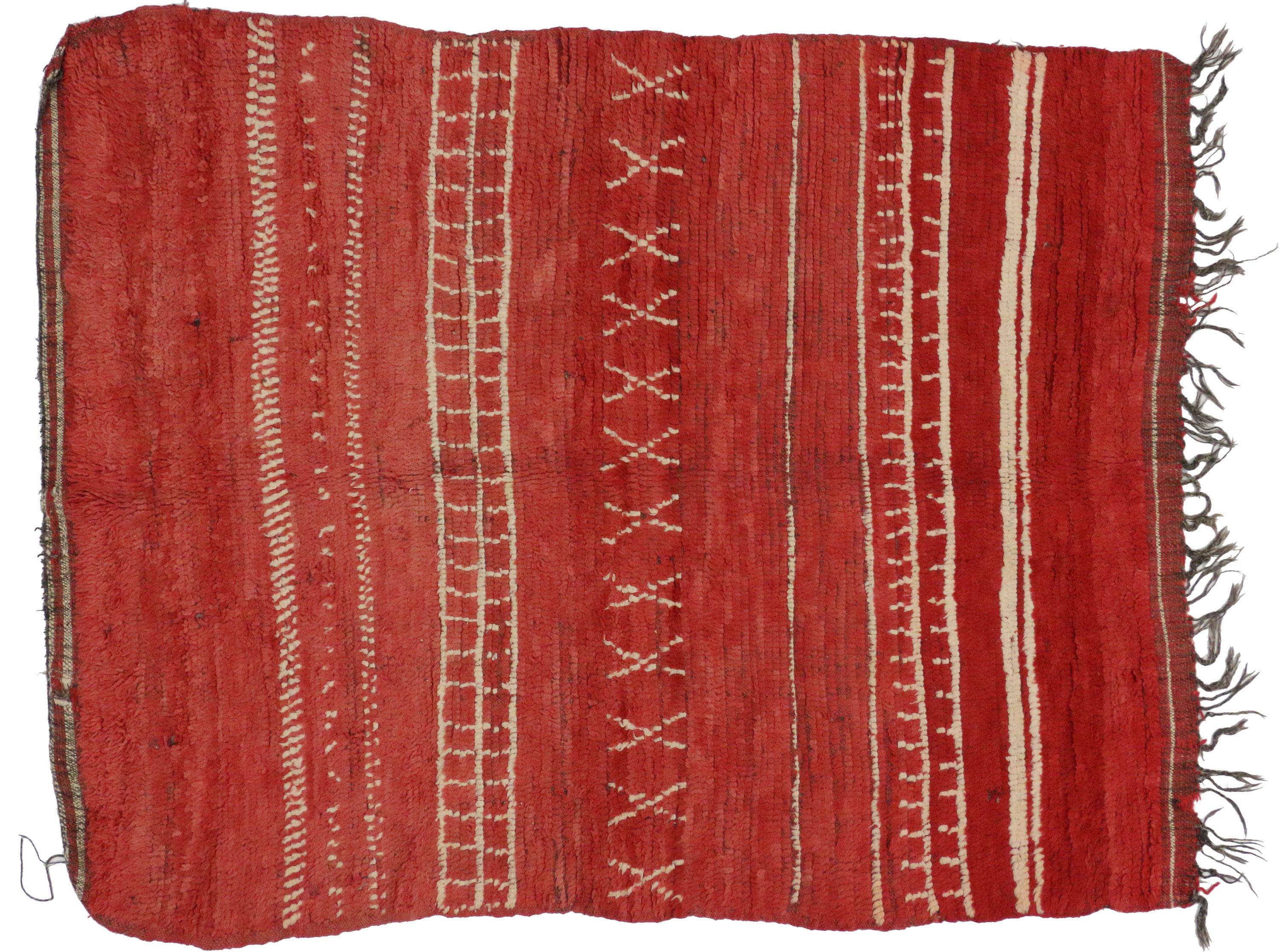 Vintage Red Moroccan Rug with Tribal Style, Berber Moroccan Rug In Good Condition In Dallas, TX