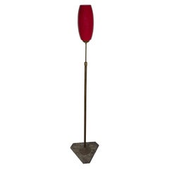 Lampada da terra vintage in vetro di Murano rosso, attribuita a Vistosi, anni '60