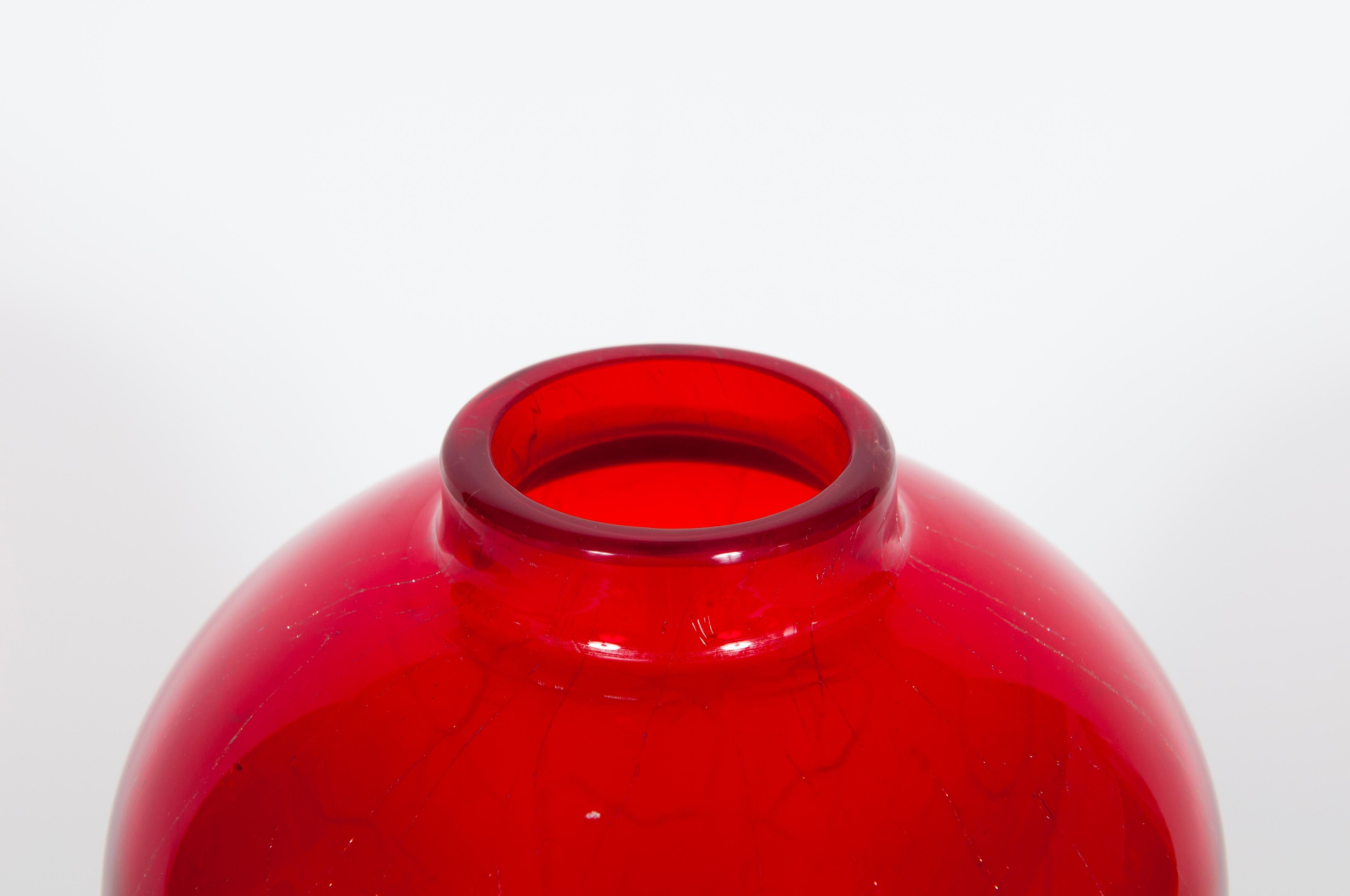Vintage-Vase aus rotem Murano-Glas mit Sommerso-Gold, zugeschrieben Seguso, 1950er Jahre (Italienisch) im Angebot