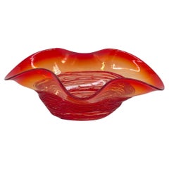 Rote Murano-Glasschale mit Rüschen von Camozzo