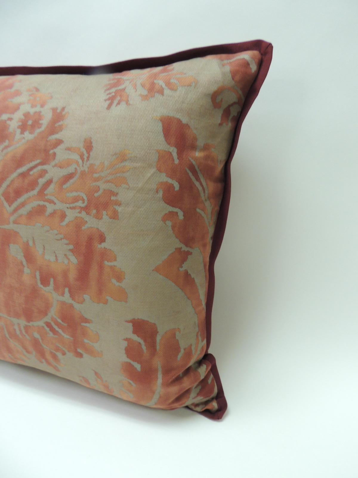 Pair of red on silvery gold Italian Fortuny Glicine decorative pillow. According to the fabric appendix of Fortuny Interiors, this pattern of textile is a 17th century Italian design with a Wisteria motif. The Italian Fortuny Glicine front panel of
