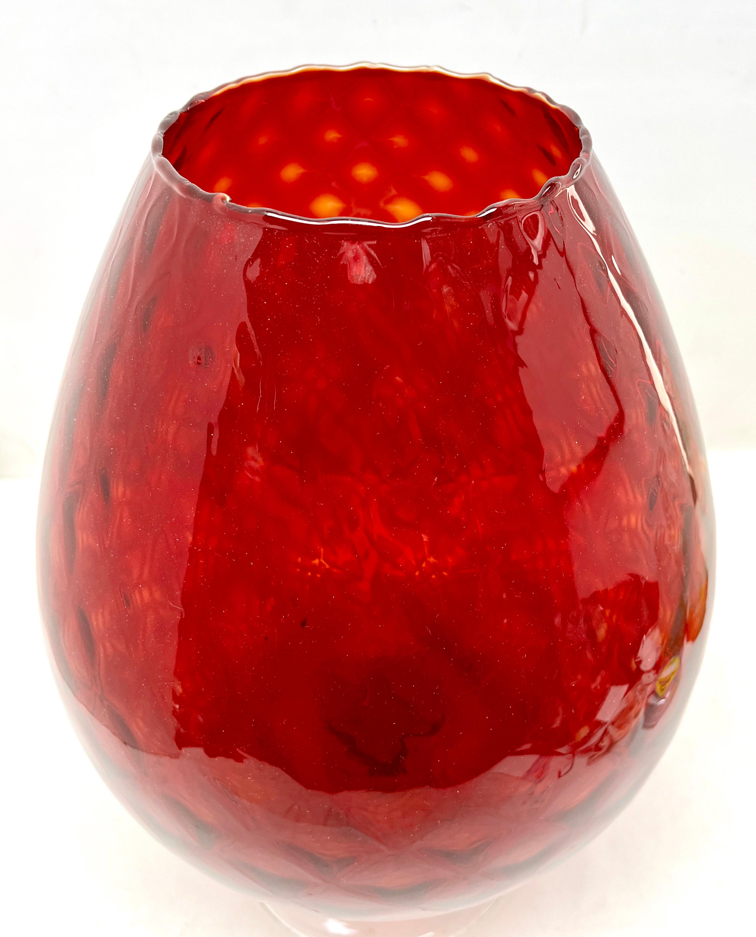 20th Century Vintage Red Opalescent Italian Opaline Vase on Foot from Florence, 1960s For Sale
