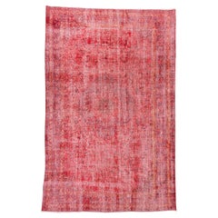 Roter Overdyed-Wollteppich im Shabby Chic-Stil