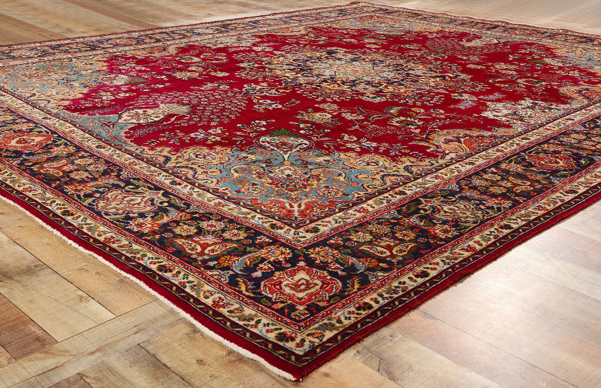 Laine Vieux tapis de Tabriz rouge persan à fleurs en vente