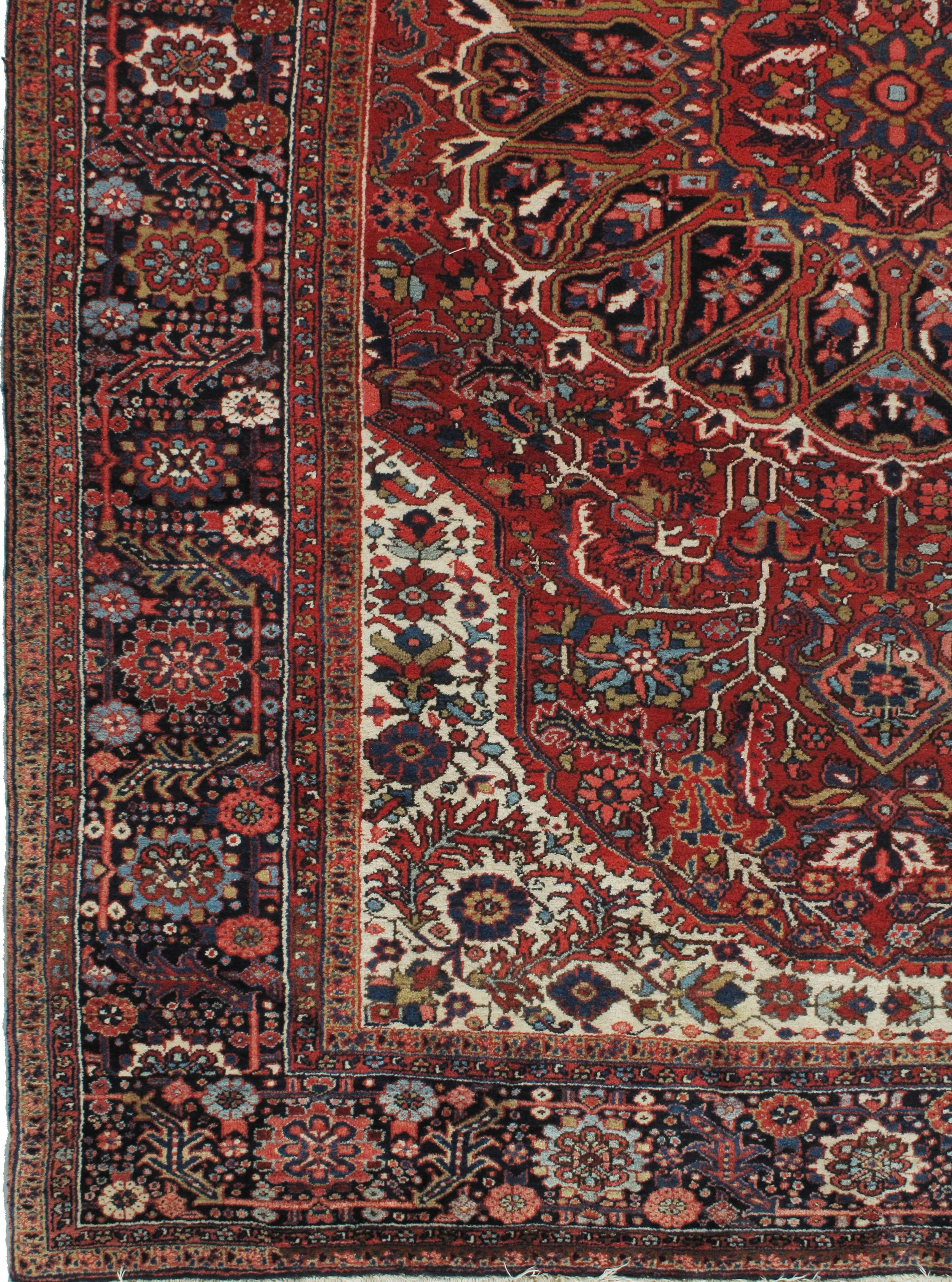 Vintage Rot Persisch Heriz Bereich Teppich  8'2 x 12' (Heriz Serapi) im Angebot