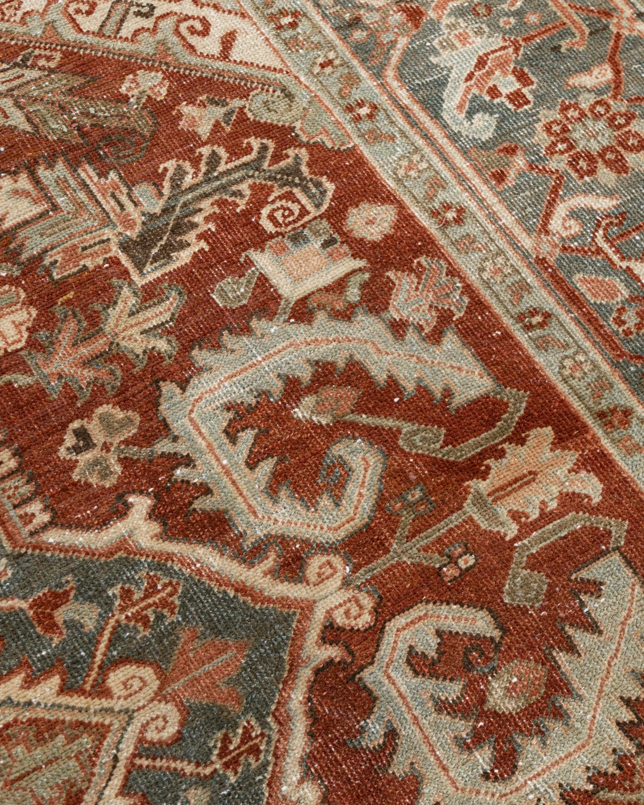 Lana Tappeto persiano Heriz rosso vintage  8'5 x 11' in vendita