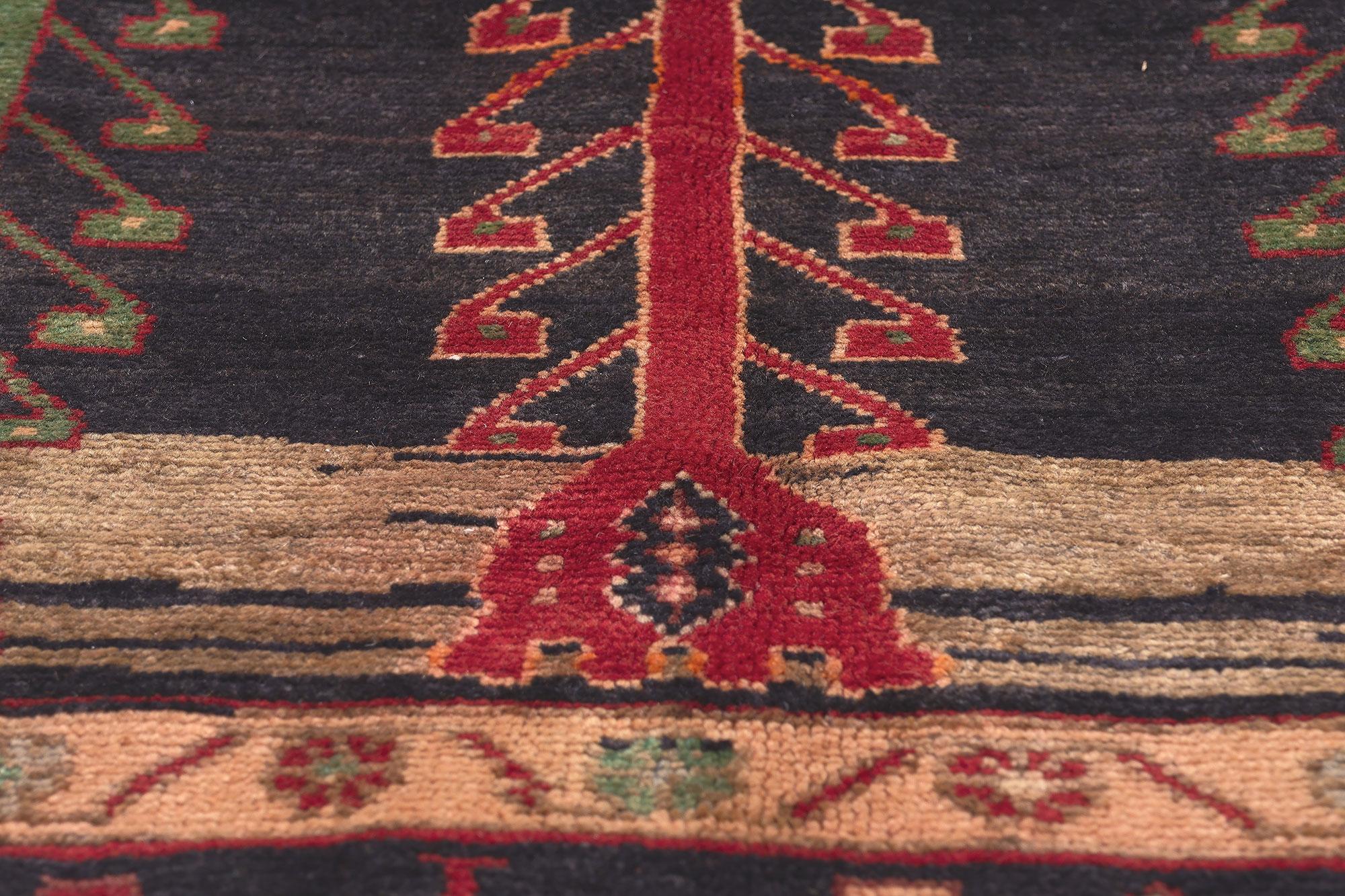 Annodato a mano Tappeto persiano Nahavand Hamadan rosso d'epoca con stile moderno di metà secolo in vendita