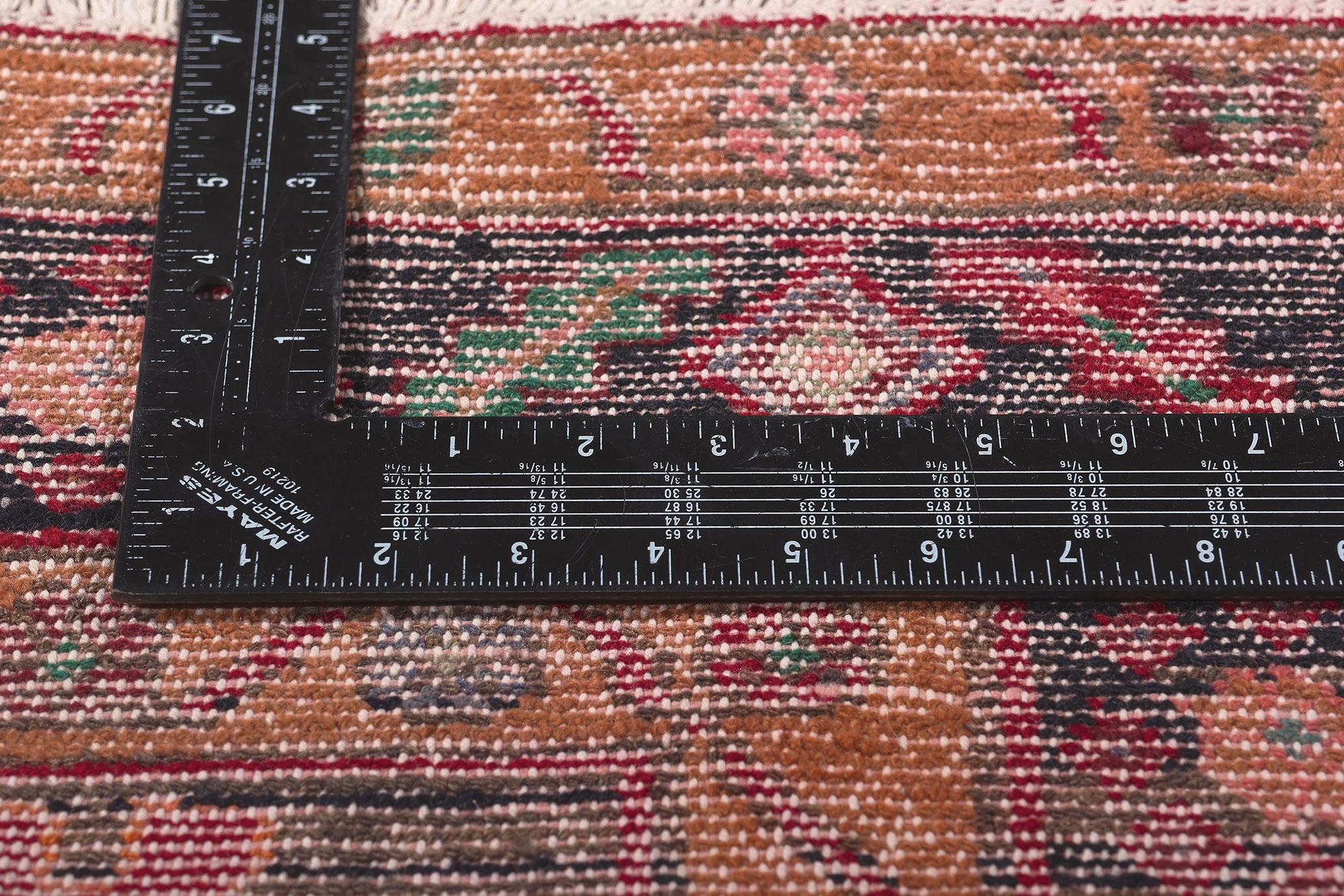 Tappeto persiano Nahavand Hamadan rosso d'epoca con stile moderno di metà secolo In condizioni buone in vendita a Dallas, TX