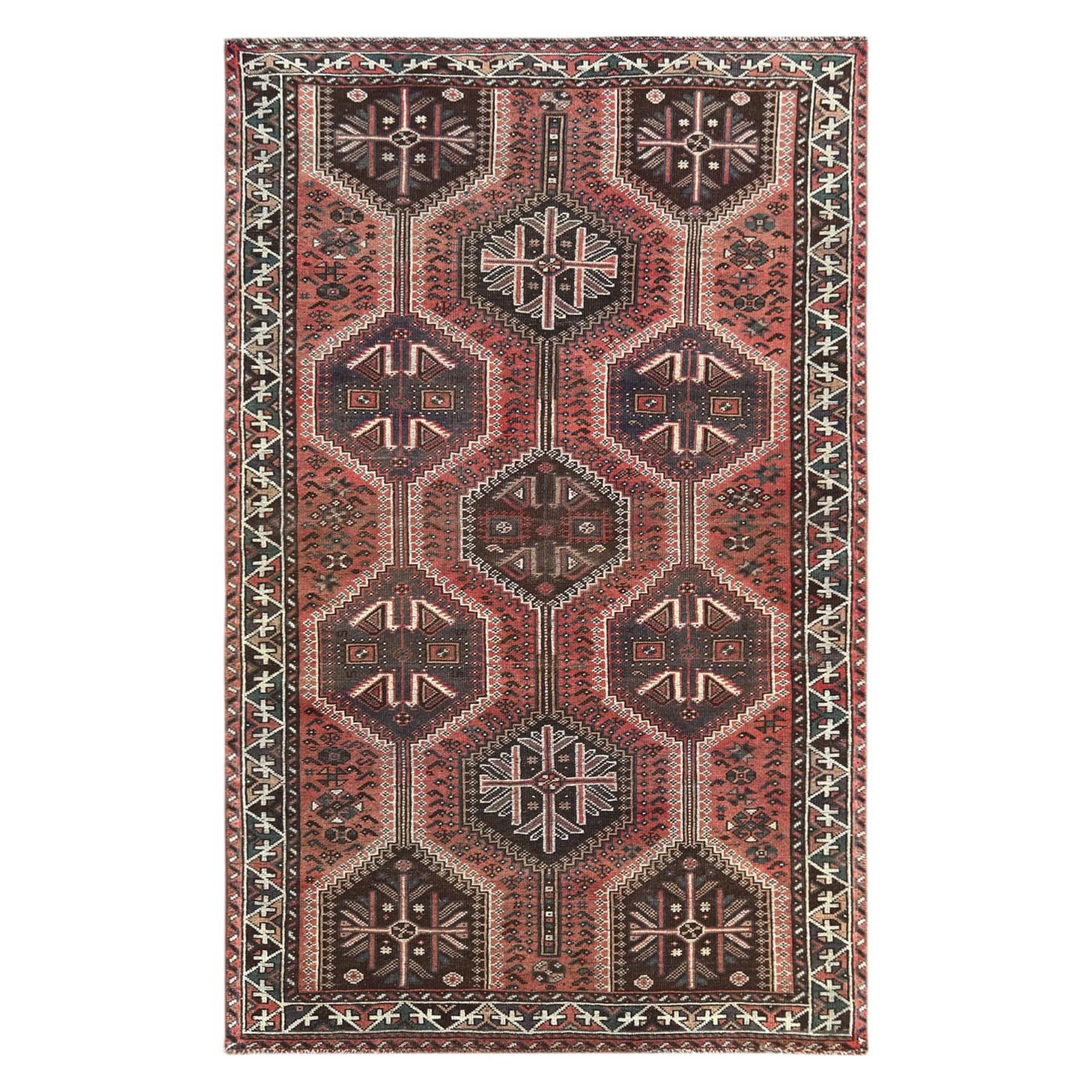 Handgeknüpfter roter persischer Qashqai-Teppich aus natürlicher Wolle mit dünnem Flor in Rot im Angebot