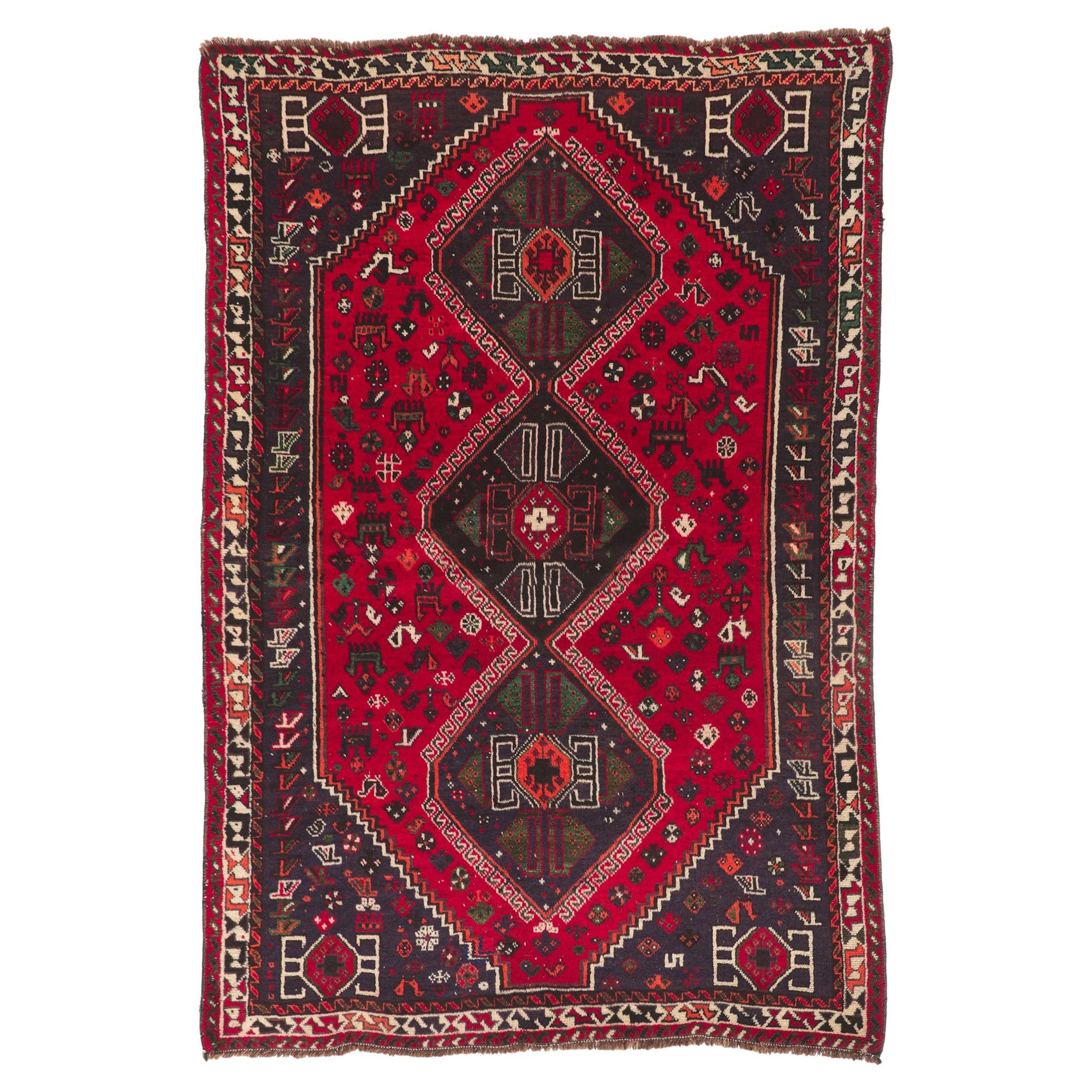 Tapis tribal persan rouge vintage Shiraz