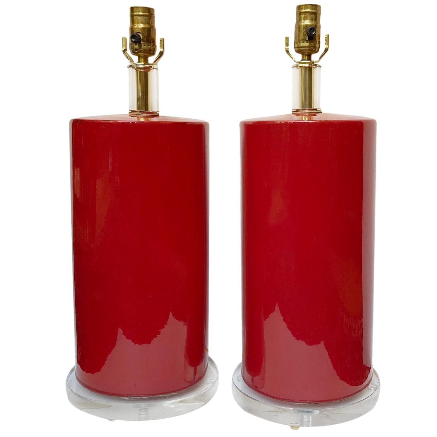 Vintage Red Porcelain Lamps In Good Condition In New York, NY