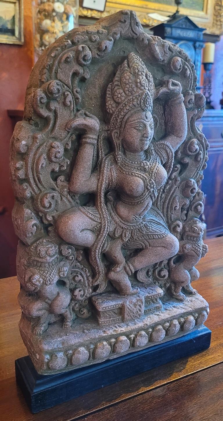 Presenting a lovely vintage red sandstone carving of Shiva Nataraja.

We are being ‘cautious’ with our dating of this one. It is in such good condition that we suspect it is a Early 20th Century piece, maybe circa 1920-30.

BUT …. it was part of