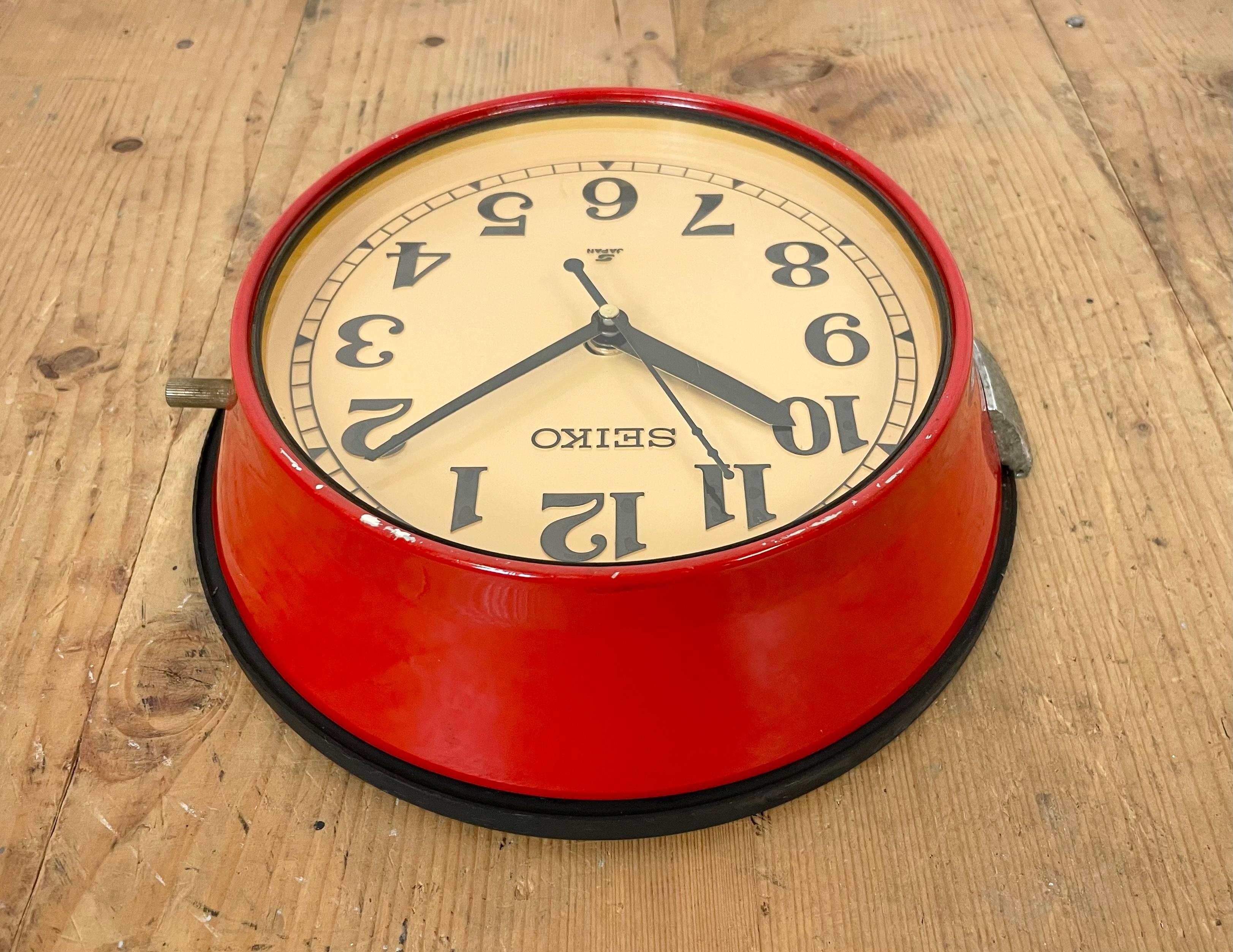 Vintage Red Seiko Navy Wall Clock, 1970s 4
