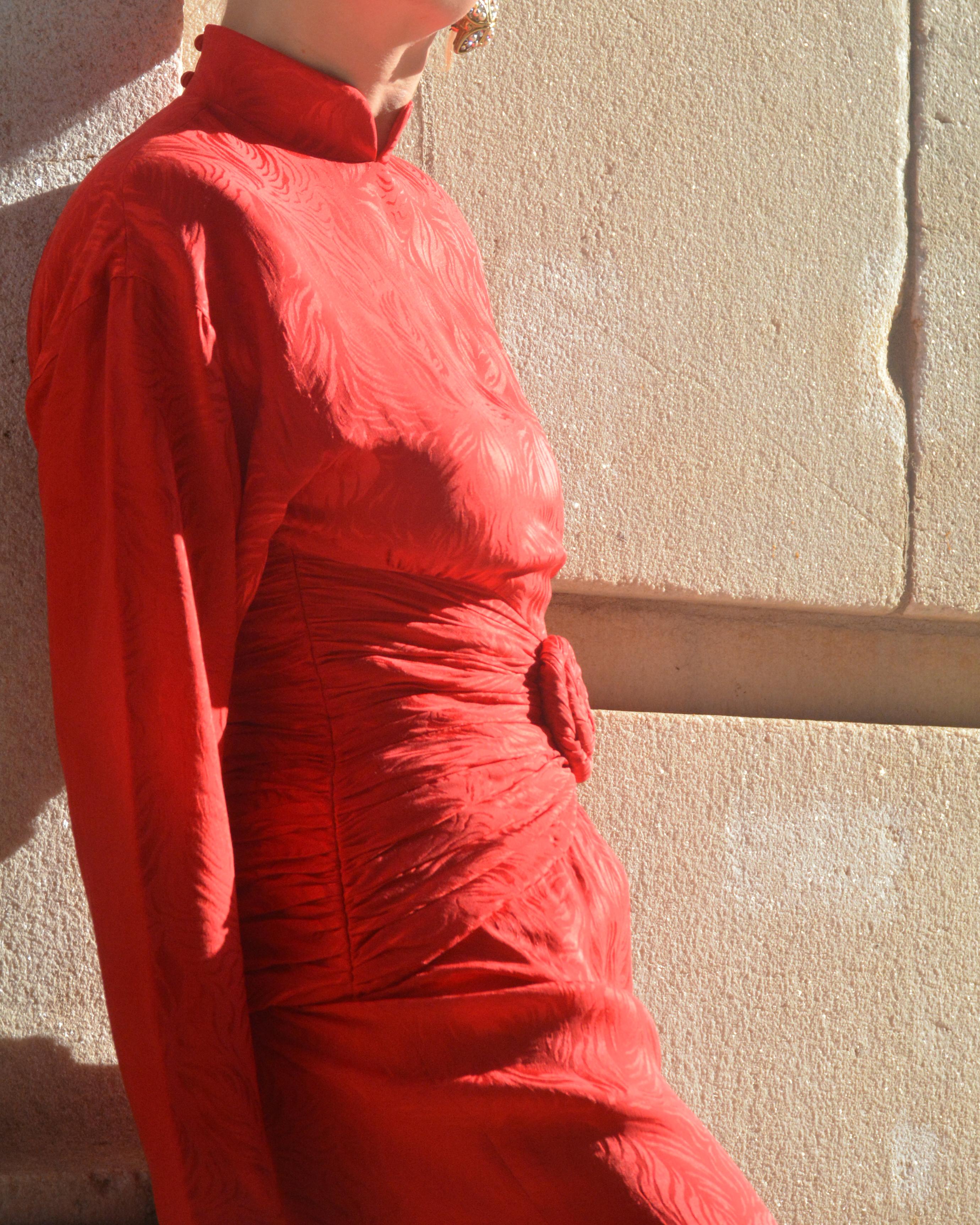 Vintage Red Silk Long-Sleeve Wiggle Dress For Sale 7