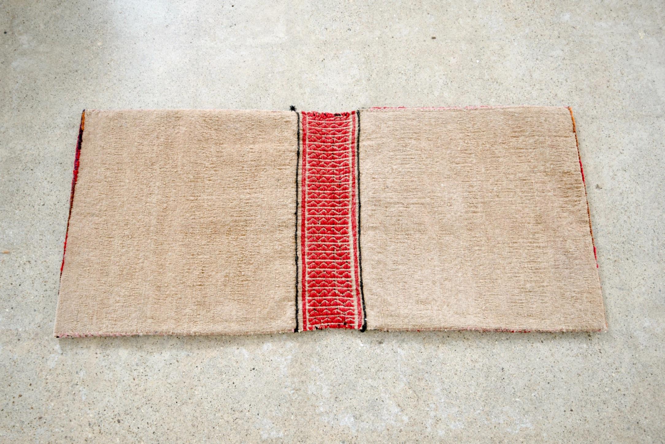 Vintage Red Small Tribal Wool Rug Afghan Saddlebag For Sale 5