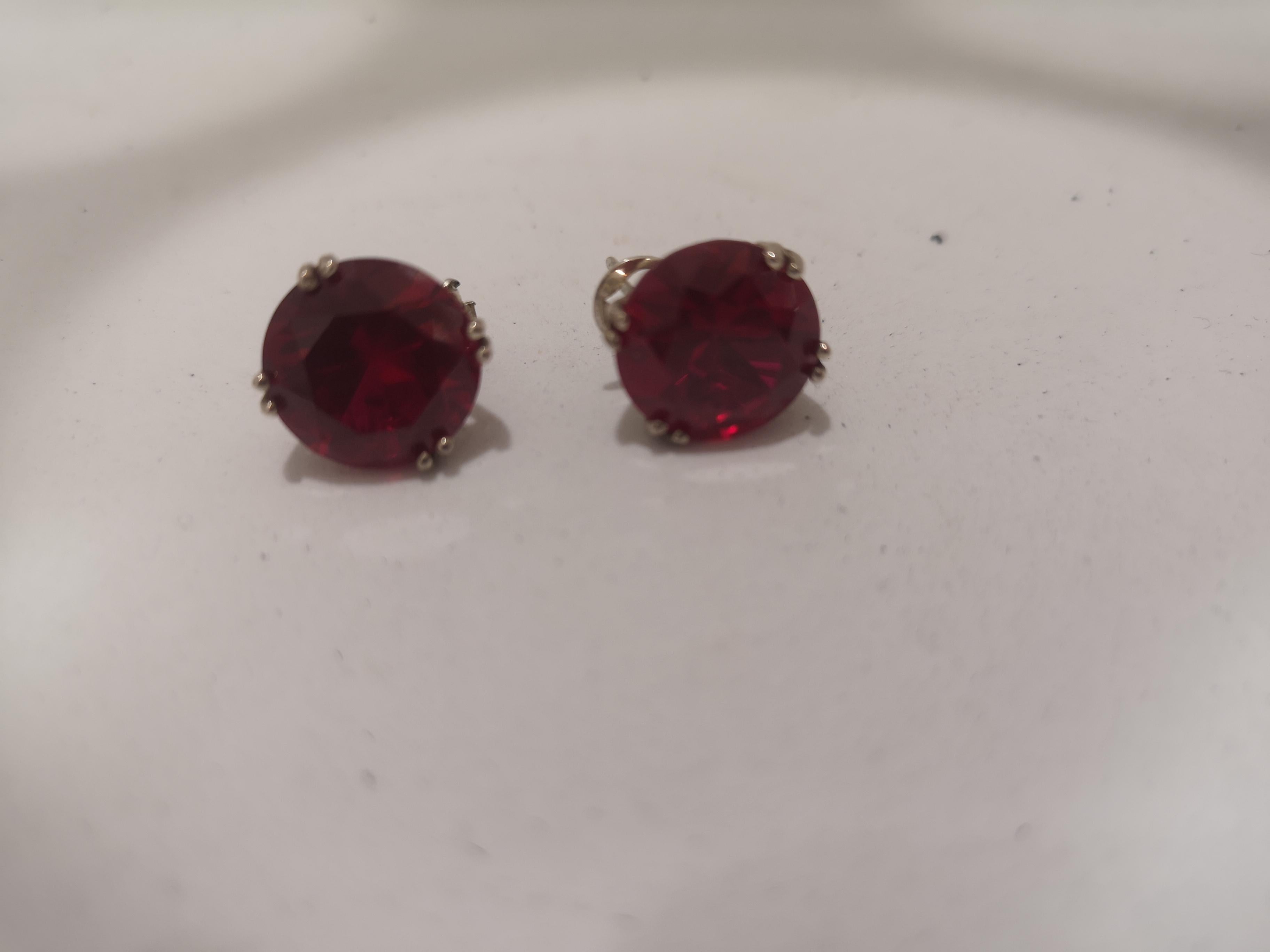 Women's Vintage red stone silver tone earrings For Sale