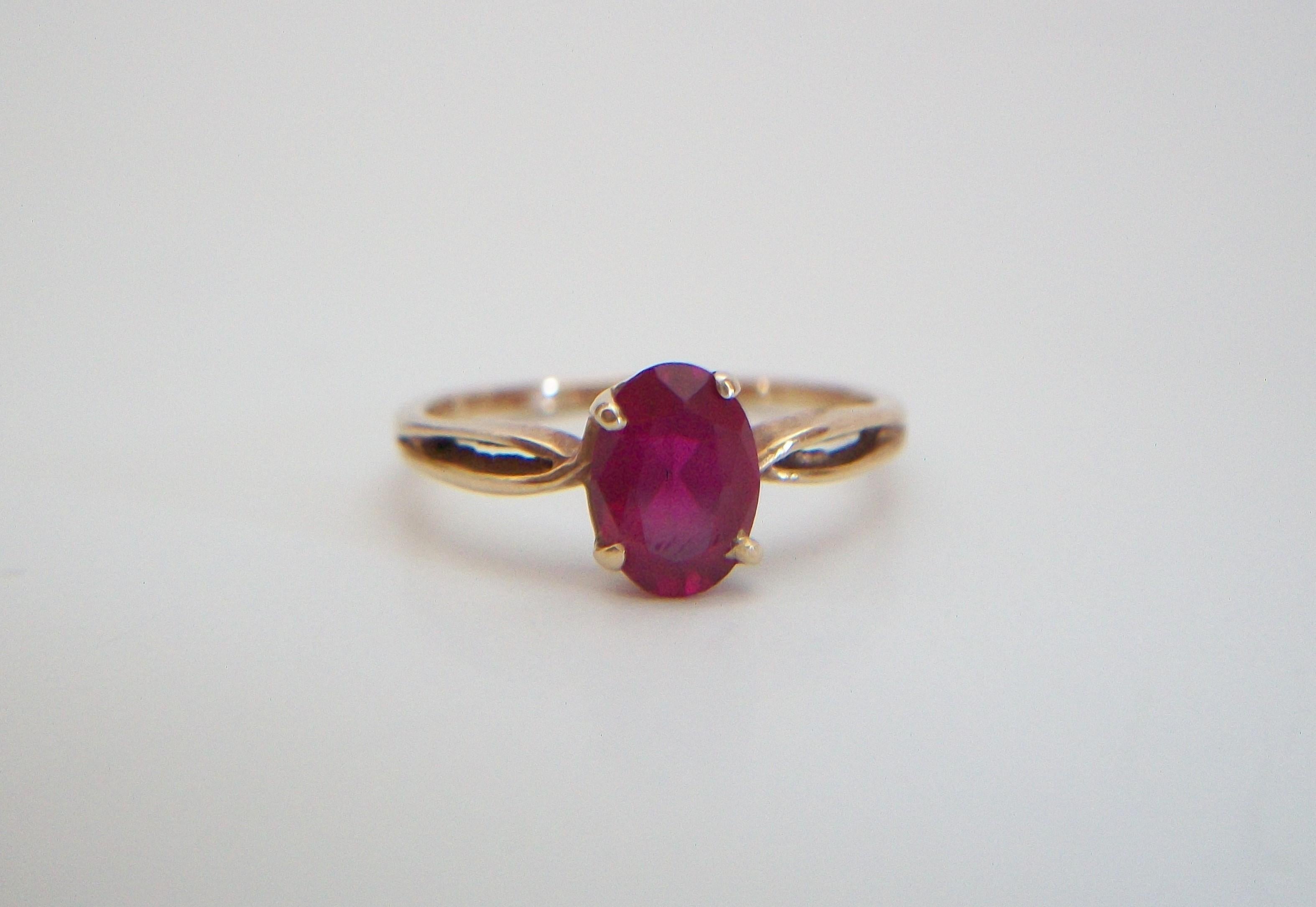 Romantic Vintage Red Topaz & 10K Yellow Gold Ring - Size 5.5 - U.S.A. - Circa 1980's For Sale