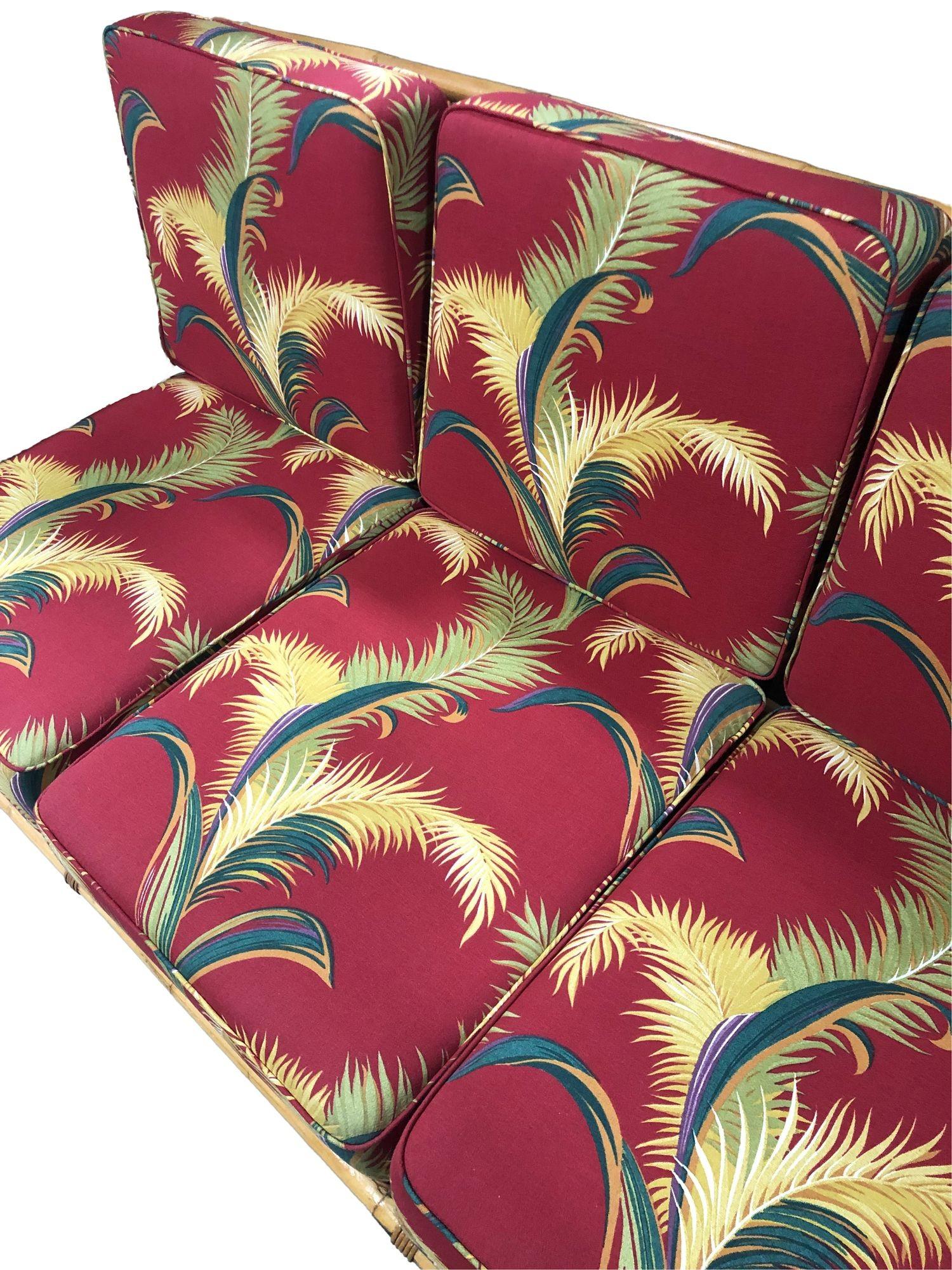 Ensemble de coussins en tissu d'écorce rouge tropical vintage Excellent état - En vente à Van Nuys, CA