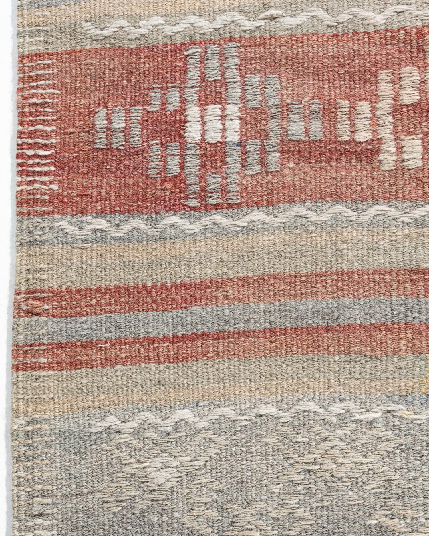 XX secolo Vintage By Red Turkish Flatweave Jajim Area Rug 5'3 X 9'1 in vendita