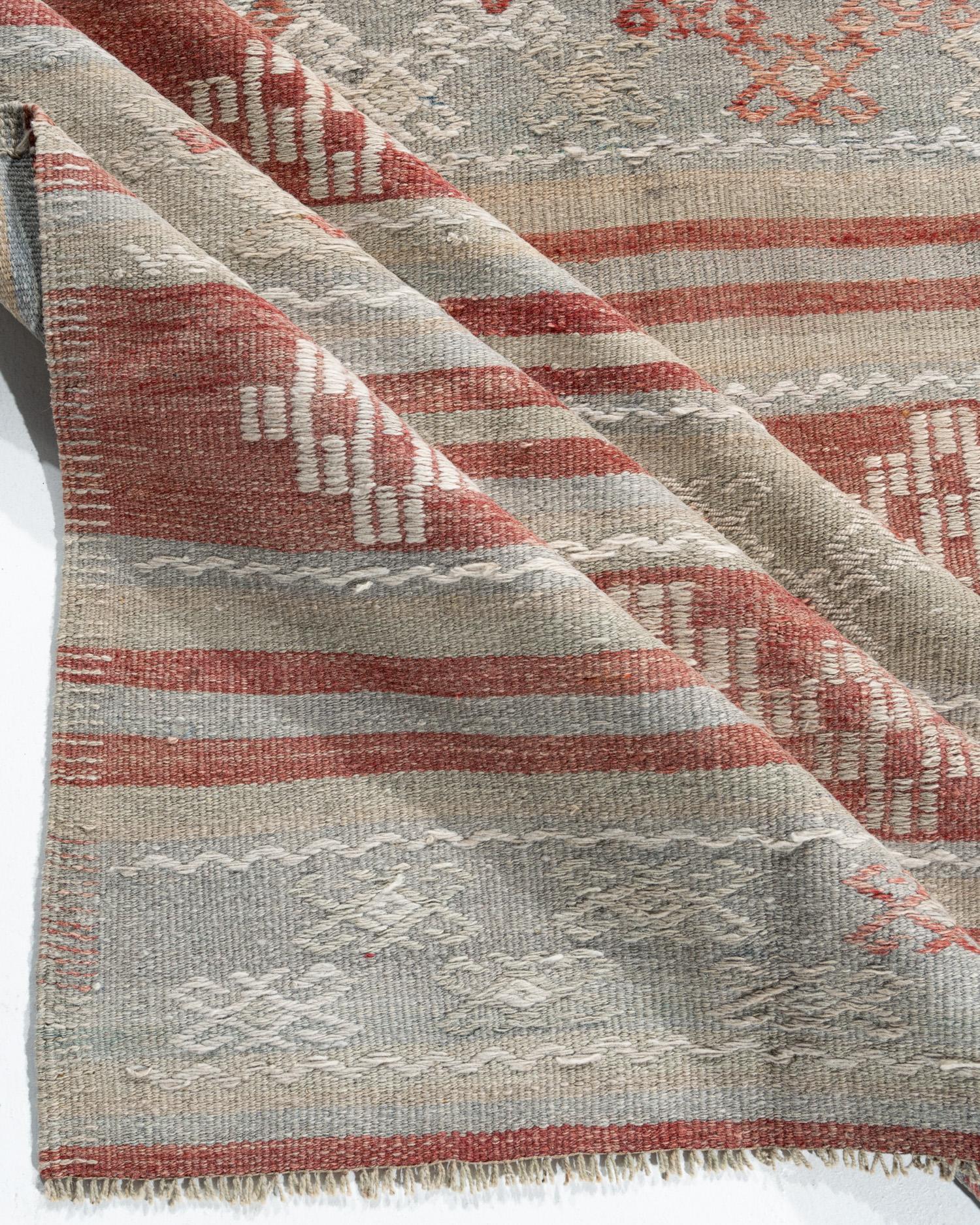 Vintage By Red Turkish Flatweave Jajim Area Rug 5'3 X 9'1 in vendita 1