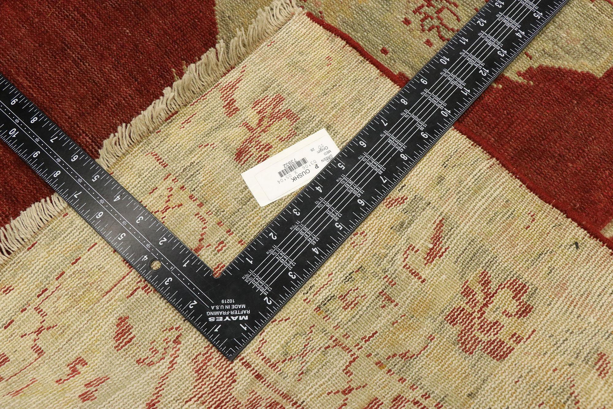 Tapis d'Oushak turc rouge à fleurs Bon état - En vente à Dallas, TX