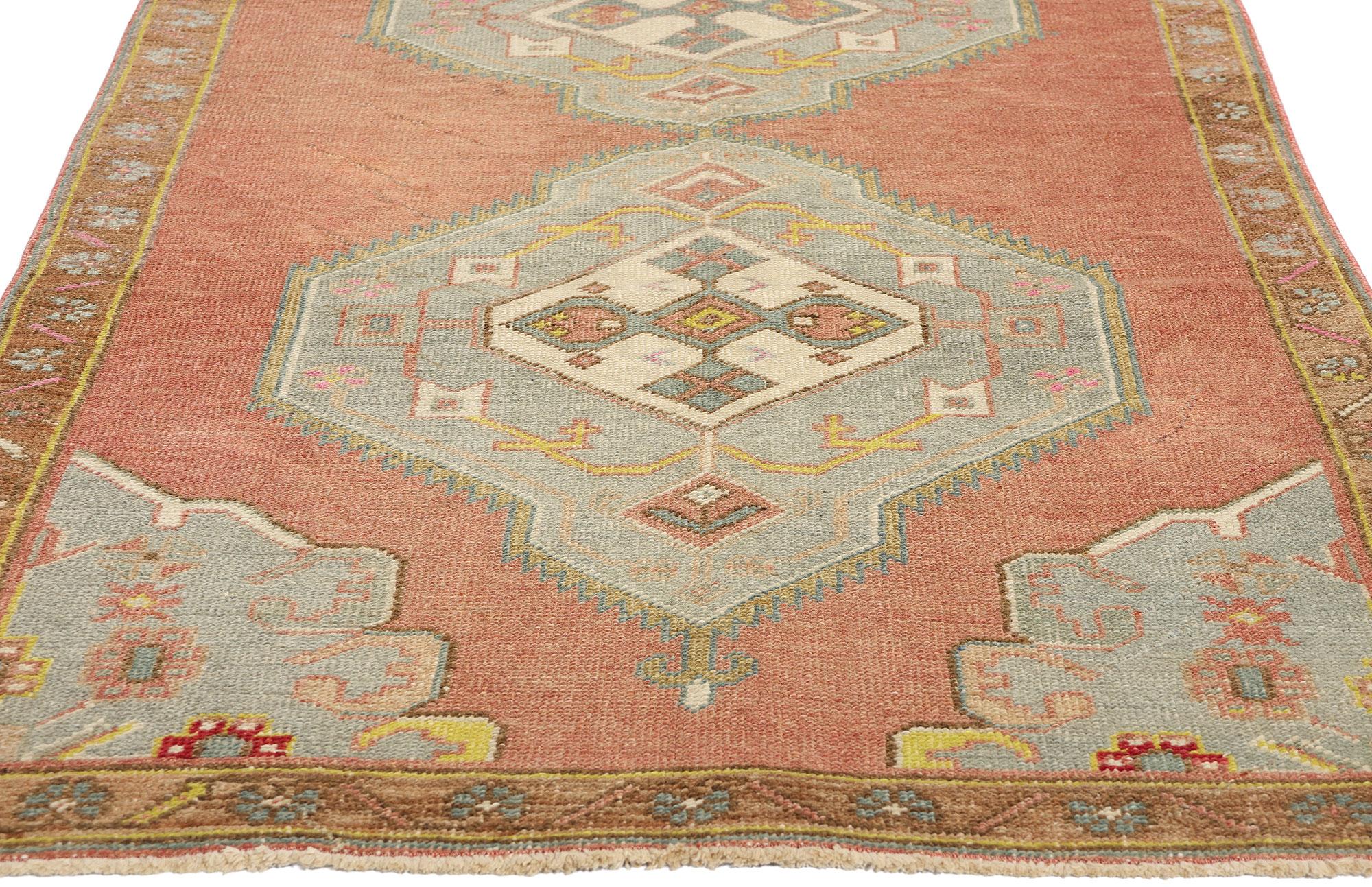 Noué à la main Tapis turc Oushak vintage en vente
