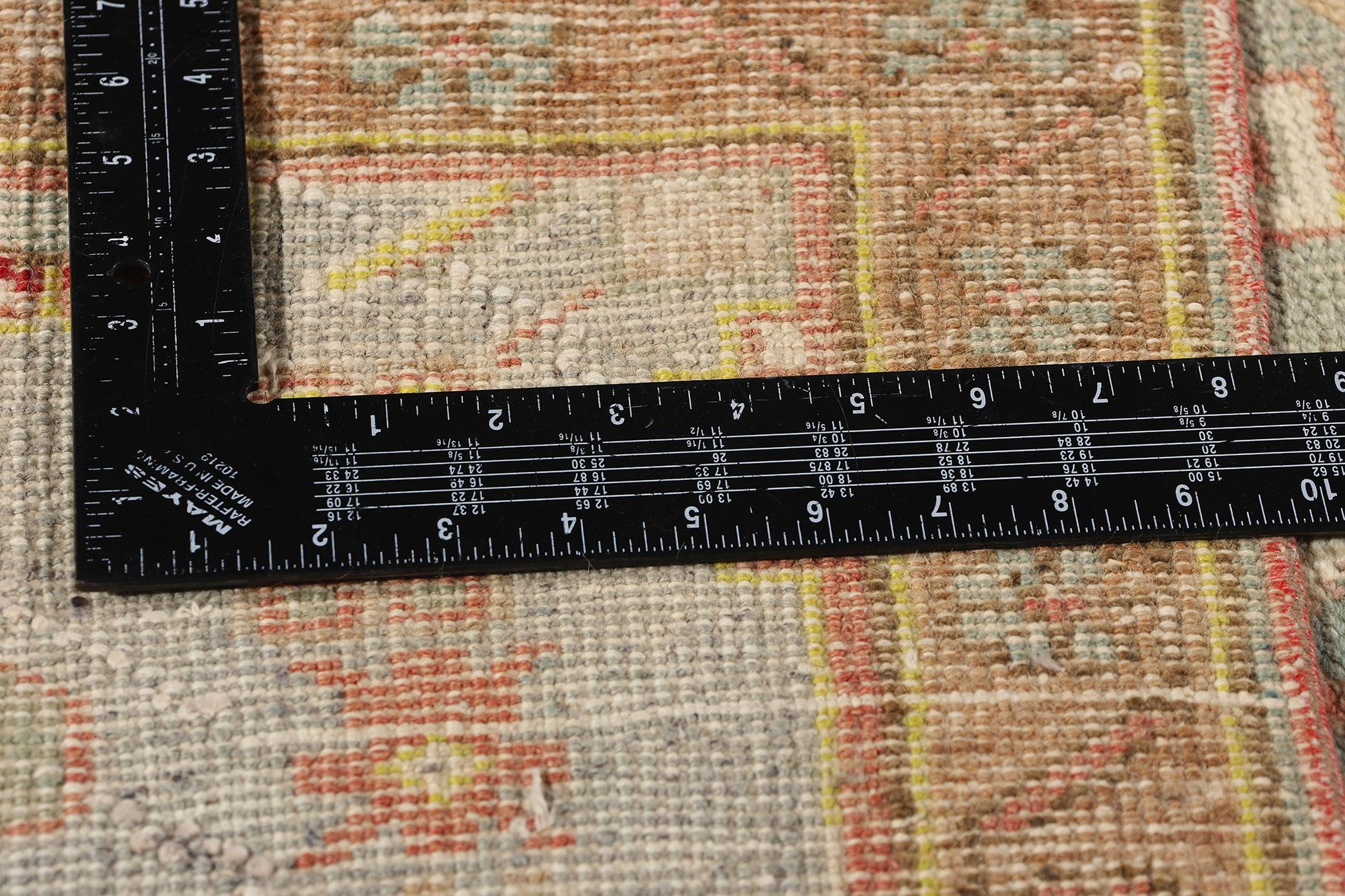 20ième siècle Tapis turc Oushak vintage en vente