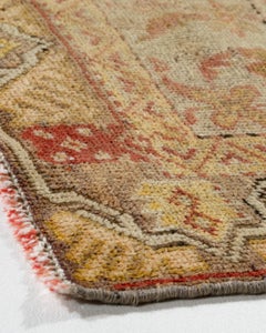 Tappeto Oushak rosso vintage