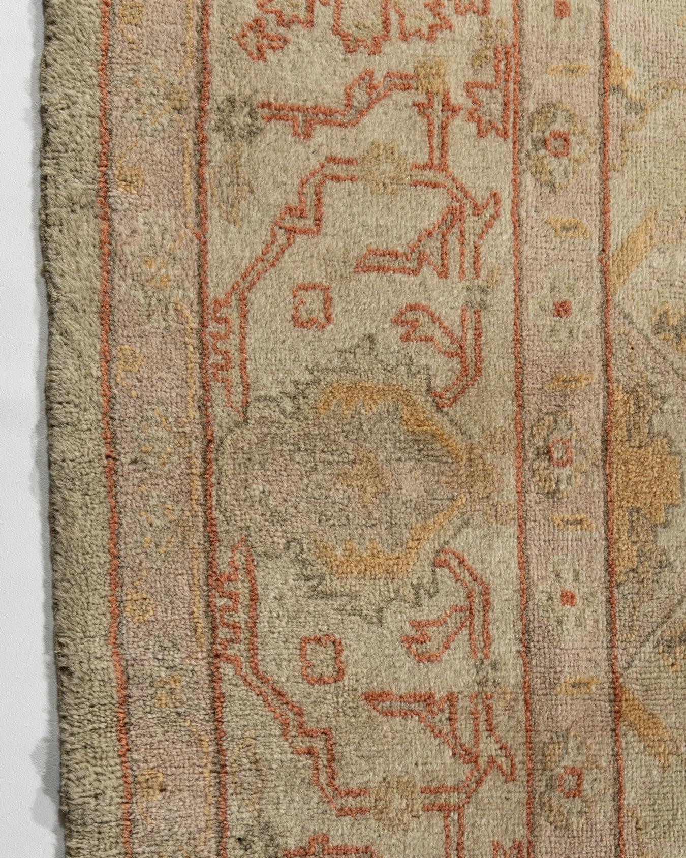 10' x 13'. Even today, Oushak rugs are still the first choice of professional interior designers. Sometimes this is because when grading Oushak carpets, carpet connoisseurs will not only look at the overall quality of materials and textures, but