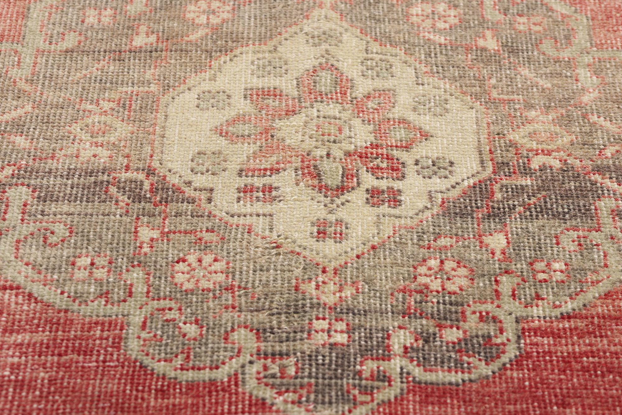 Alter roter türkischer Oushak-Teppich  (Handgeknüpft) im Angebot