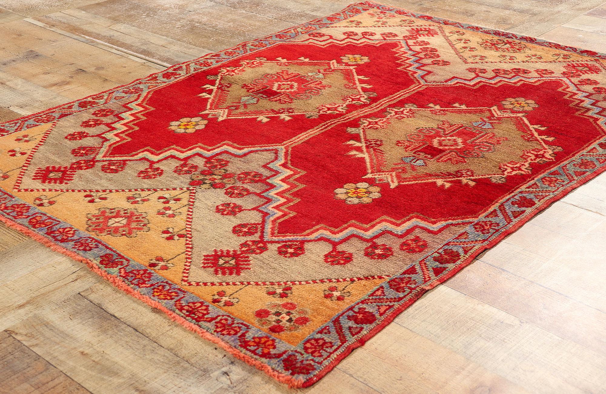 Laine Tapis d'Oushak turc rouge vintage en vente