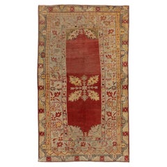 Tappeto Oushak rosso vintage
