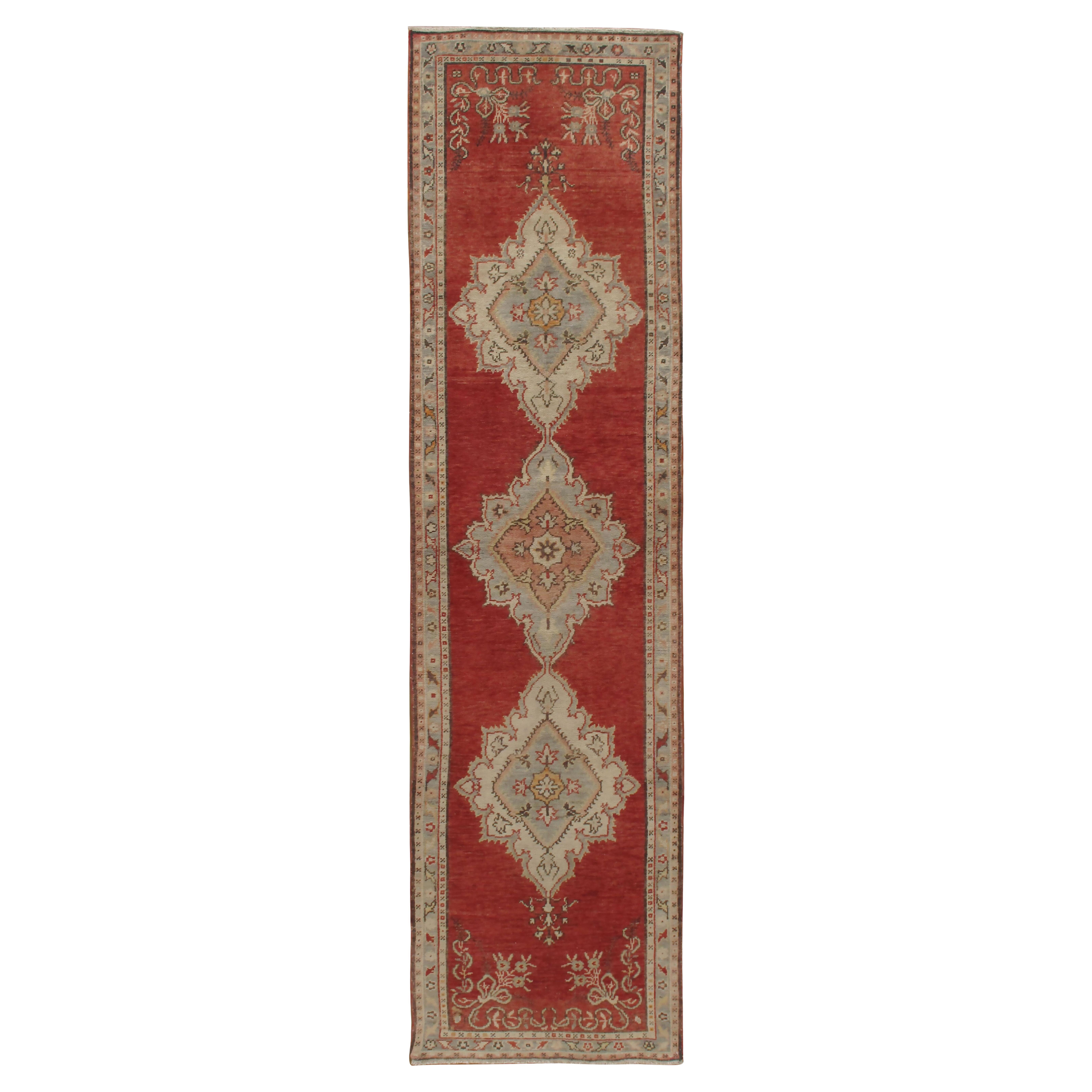 Tapis turc Oushak rouge vintage, 2'9 x 10'9