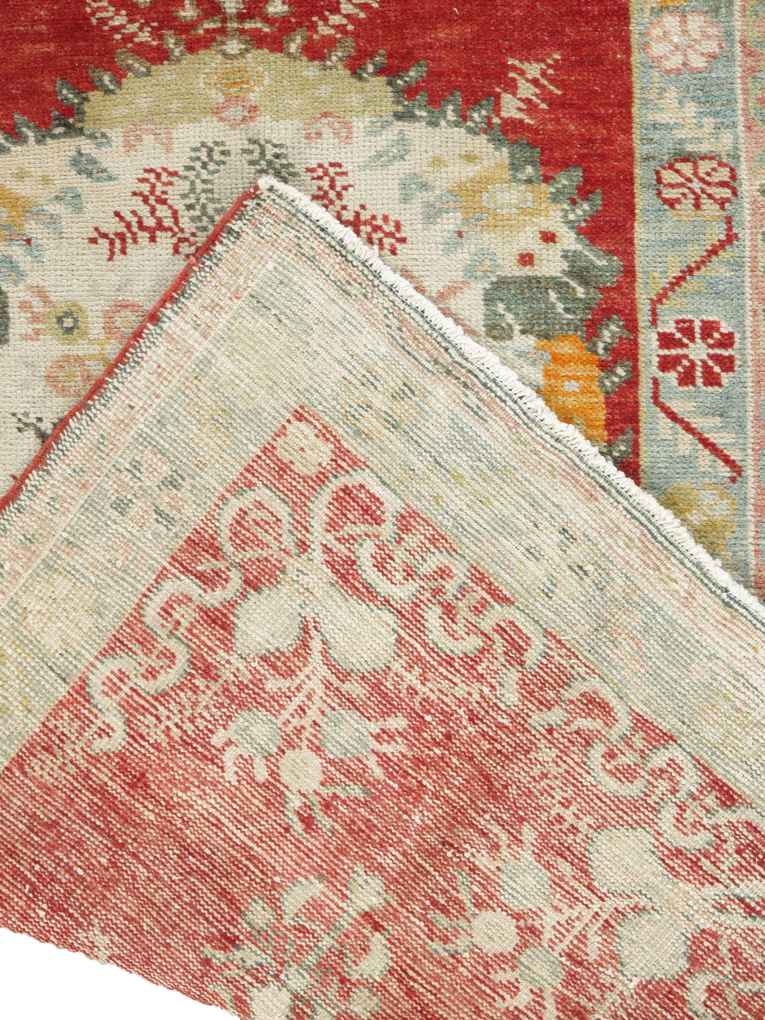 XX secolo Tappeto Runner Oushak rosso vintage, 2'11 x 11'5 in vendita