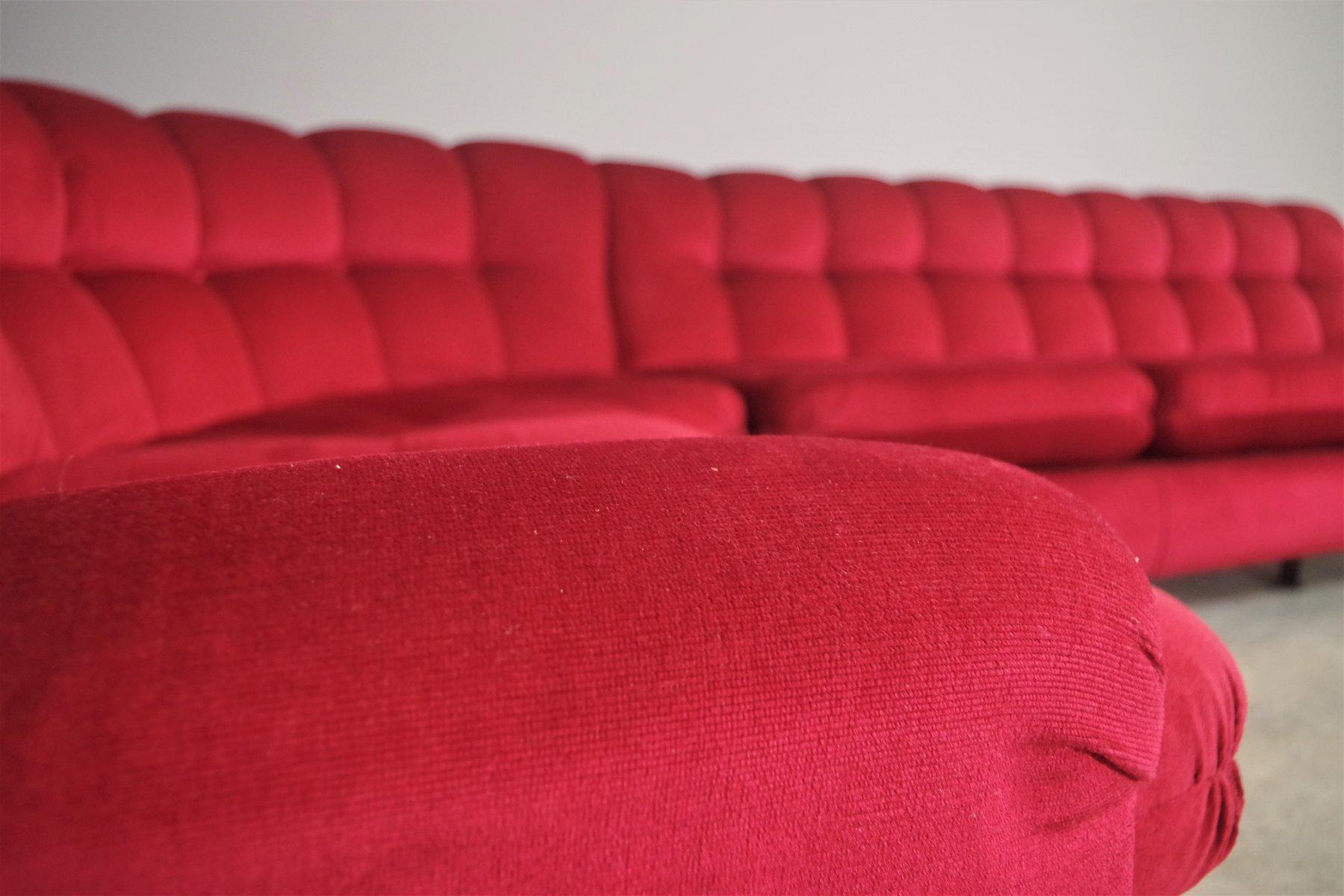 Sofá seccional vintage de terciopelo rojo, años 70 en venta 9