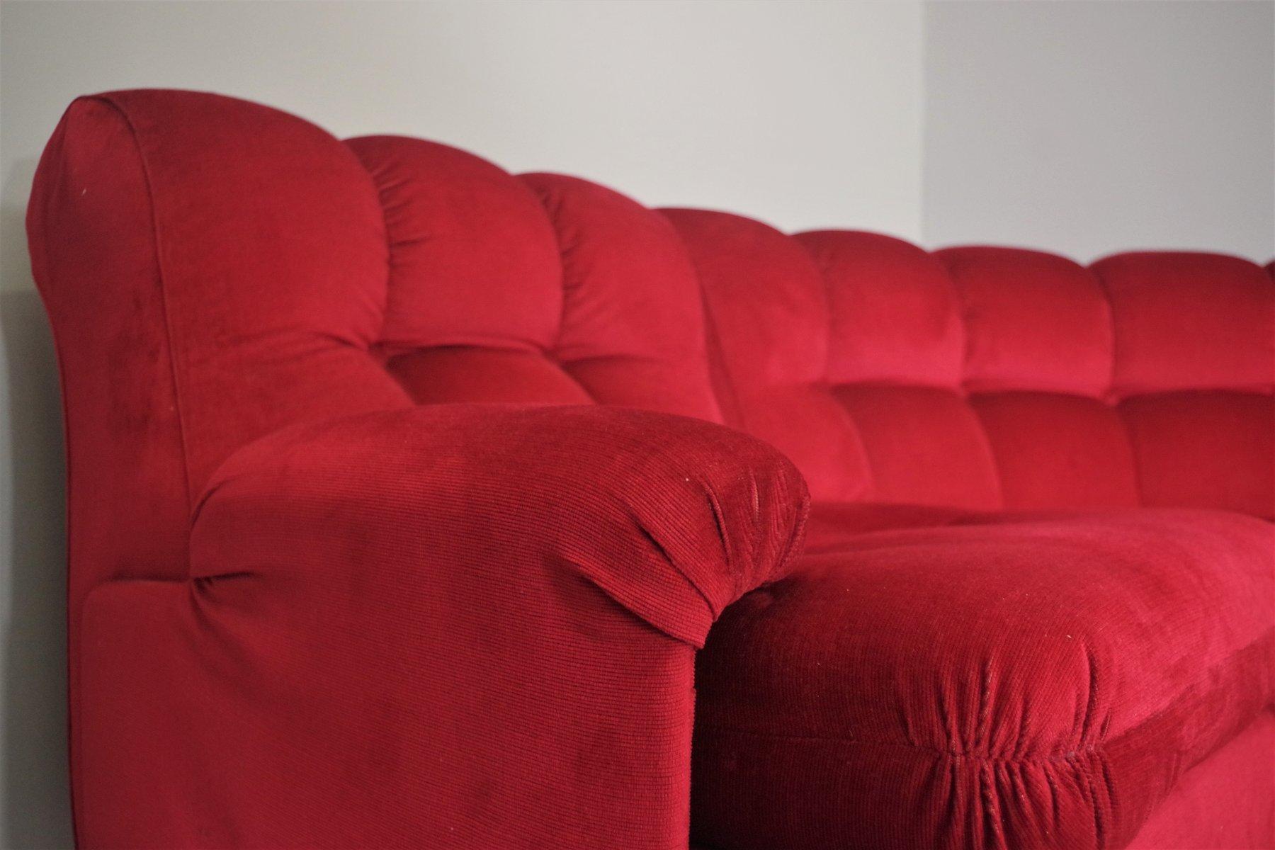 Sofá seccional vintage de terciopelo rojo, años 70 en venta 3