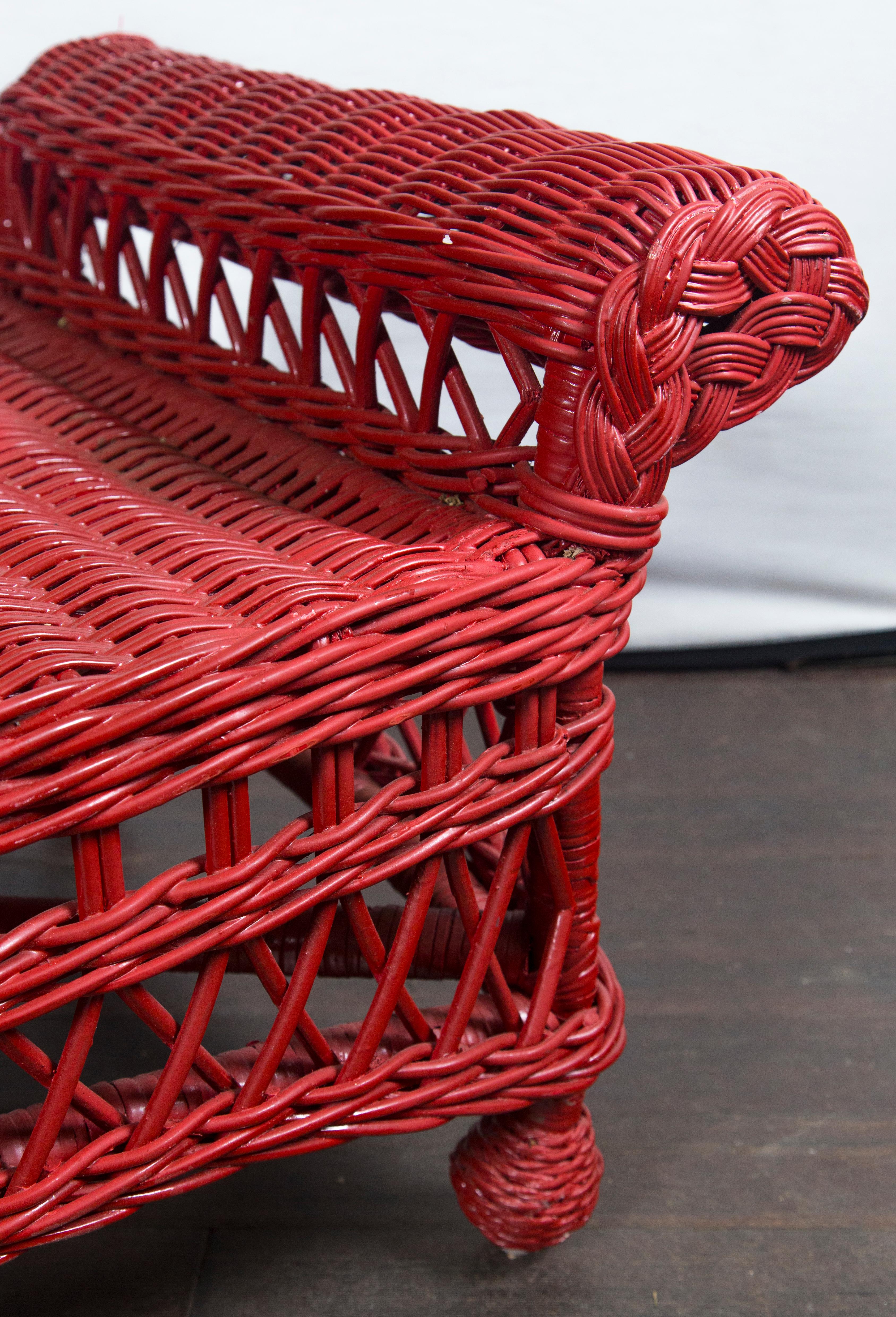 Vintage Red Wicker/Rattan Bench In Good Condition In Stamford, CT