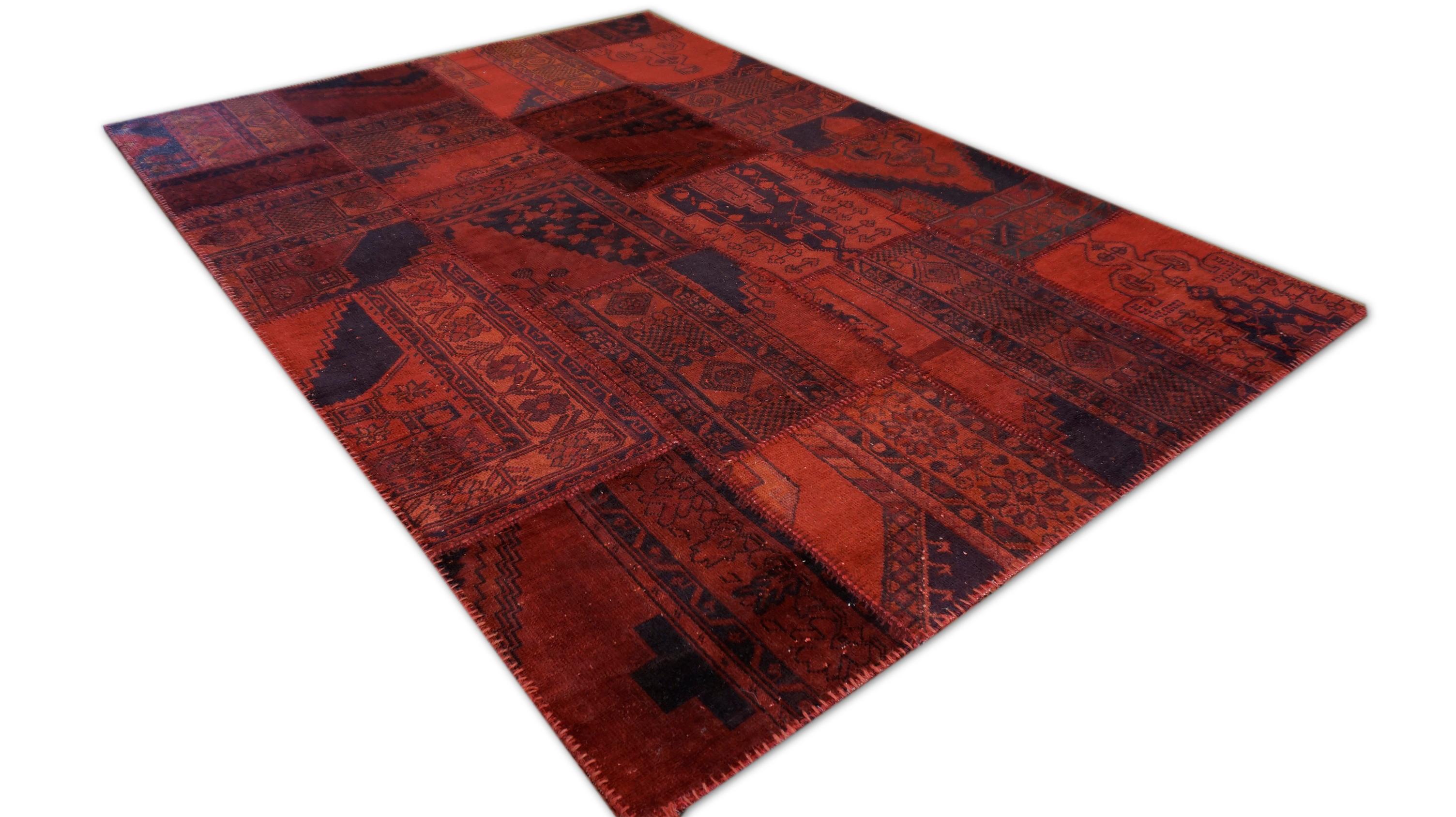 Roter und marineblauer Patchwork-Wollteppich im Vintage-Stil 5'8''x7'9'' (Handgewebt) im Angebot