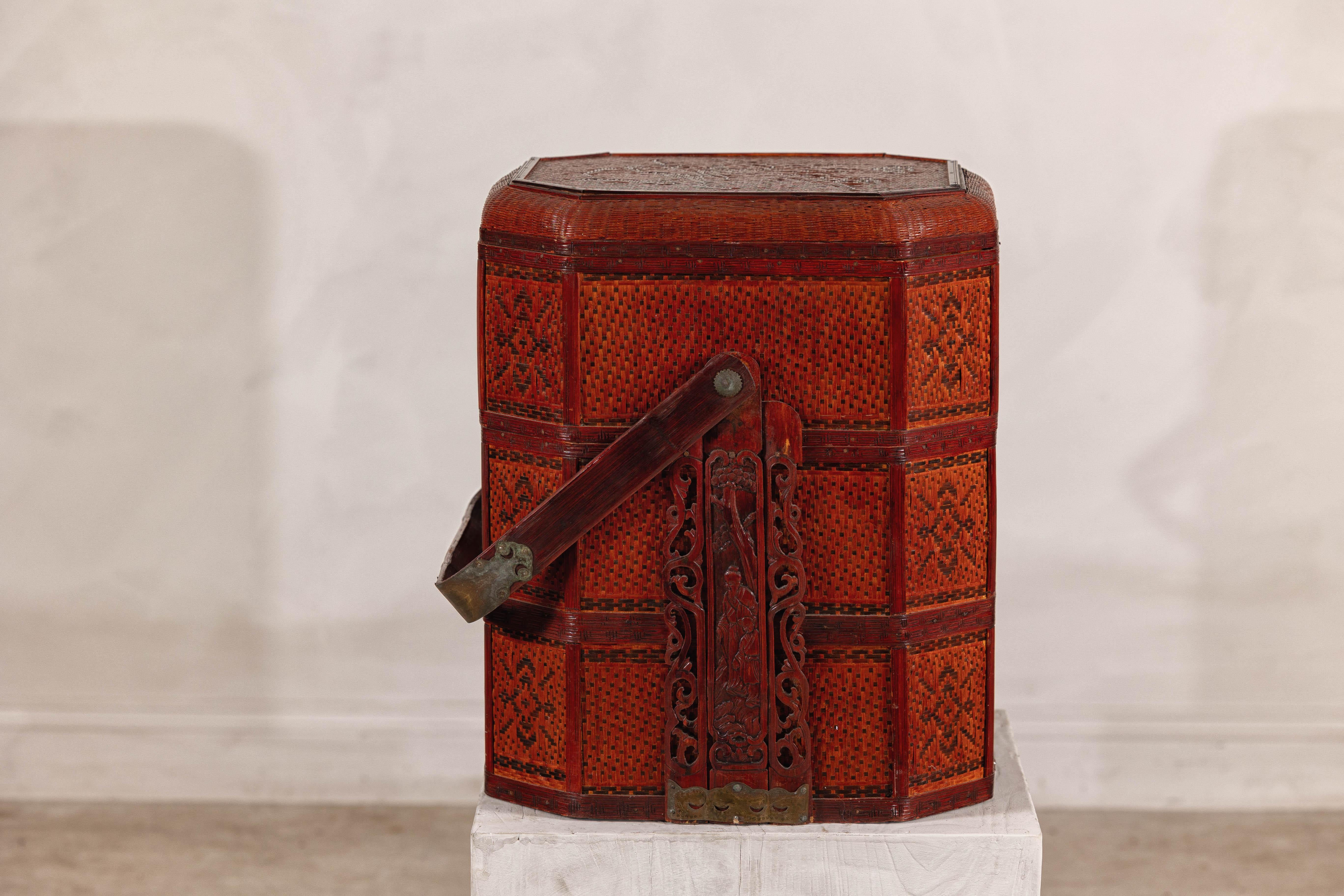 Vintage Reddish Brown Lacquer Woven Rattan Picnic Basket with Bamboo Handle For Sale 4