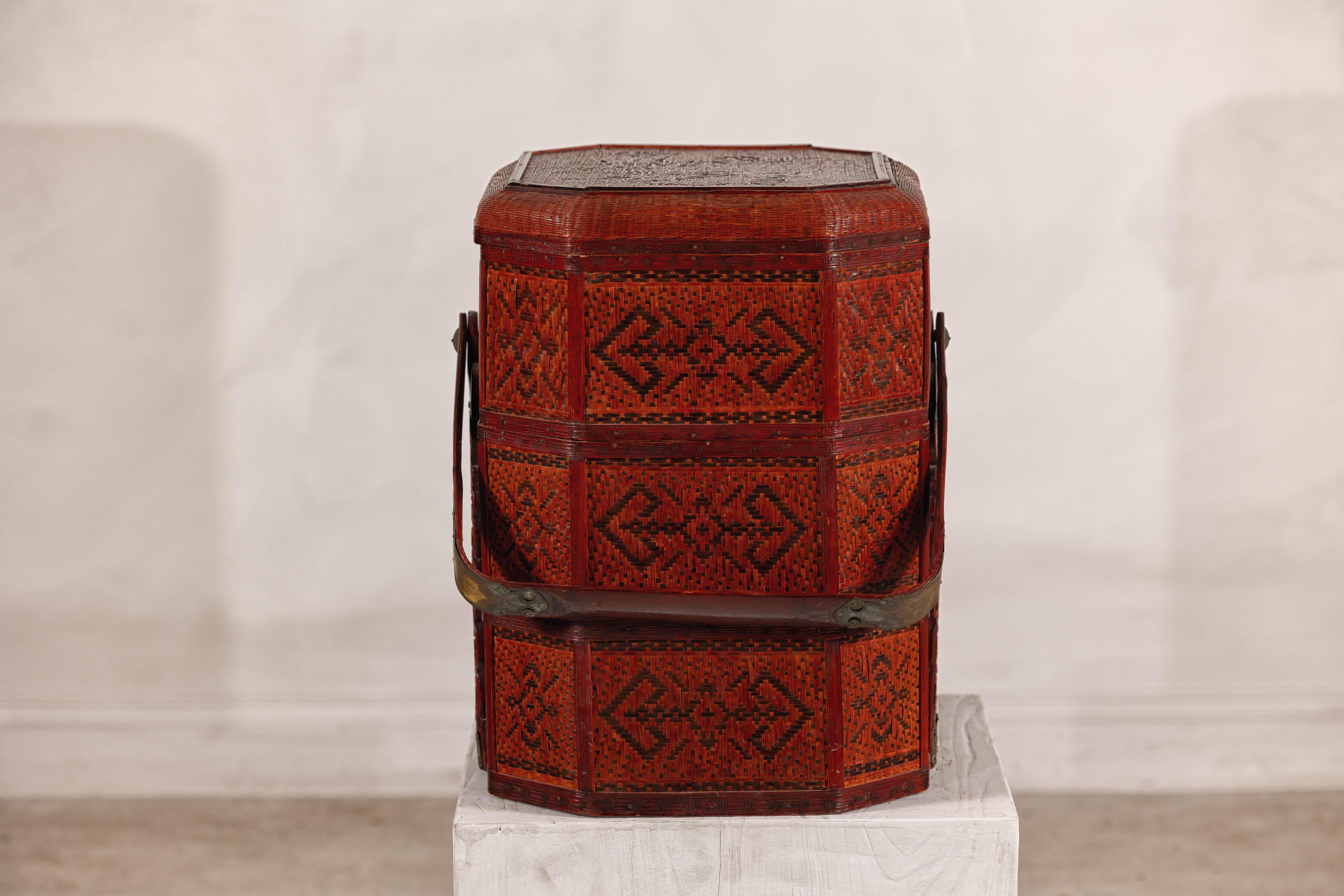 Vintage Reddish Brown Lacquer Woven Rattan Picnic Basket with Bamboo Handle For Sale 5