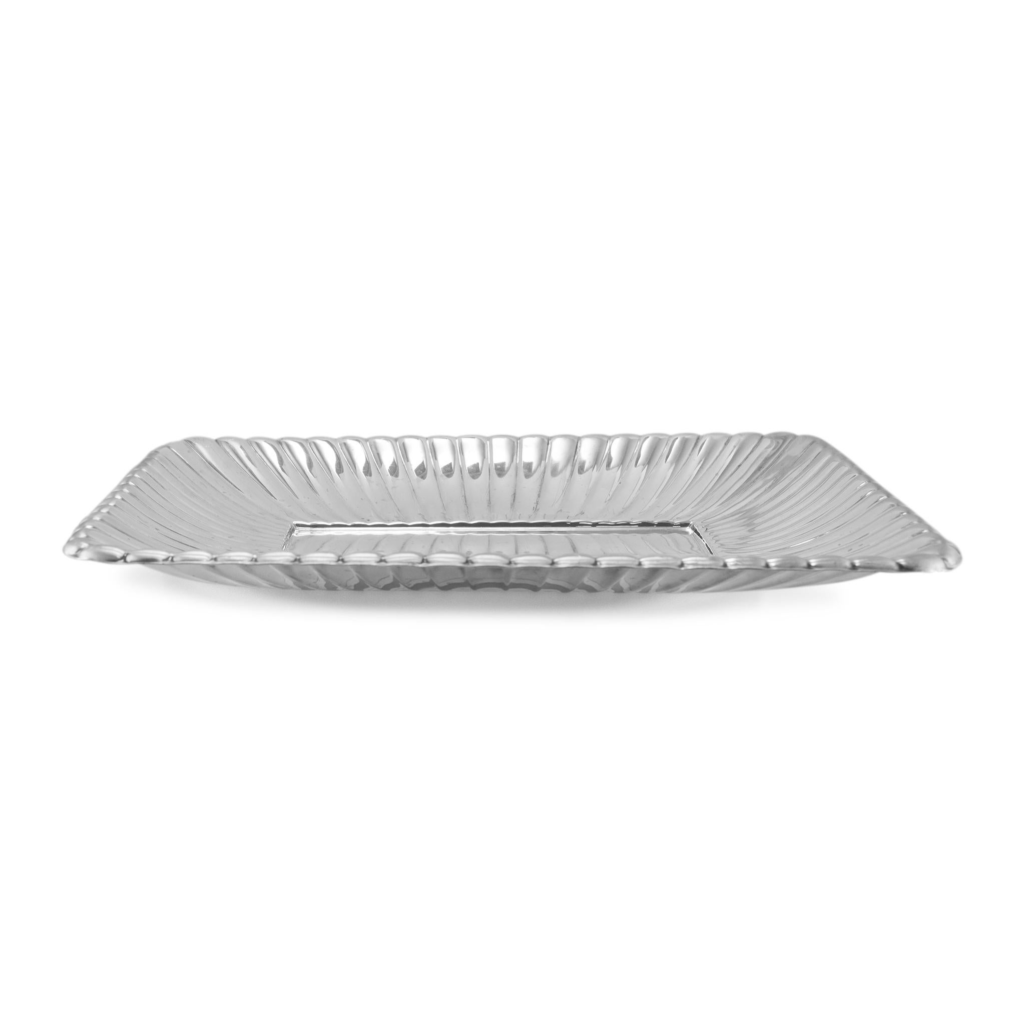 Plateau rectangulaire texturé et poli en argent sterling 925 Reed and Barton Excellent état - En vente à Houston, TX